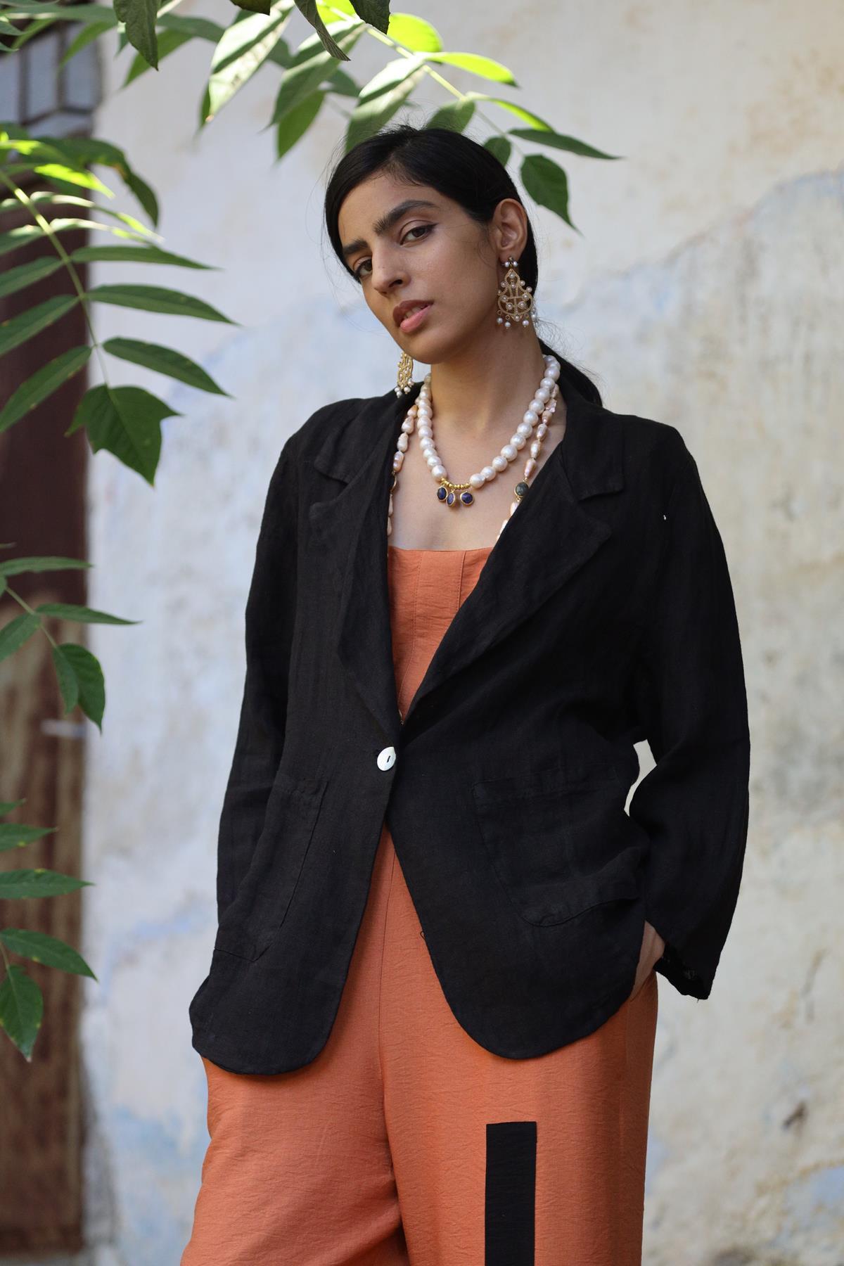 Siyah Keten Tek Düğmeli Ceket