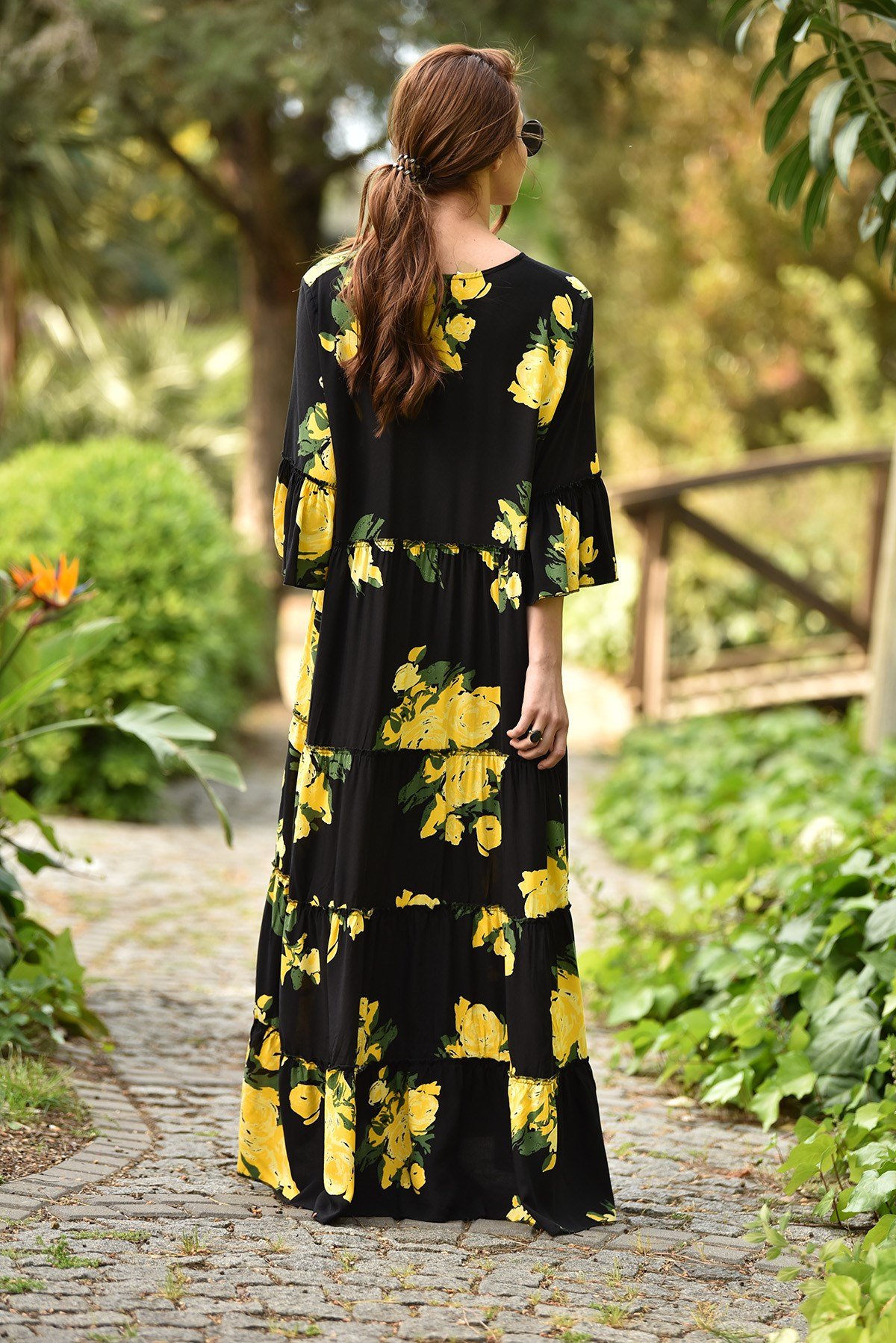 Siyah Sarı Çiçek Desenli Uzun Elbise - Şaman Butik - Bohem Giyim ve  Aksesuar | Kadın & Erkek