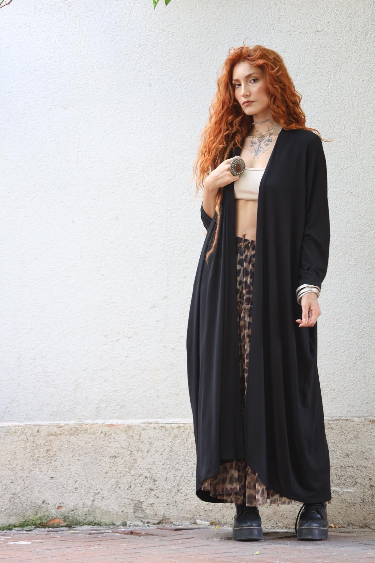 Siyah Uzun Triko Hırka