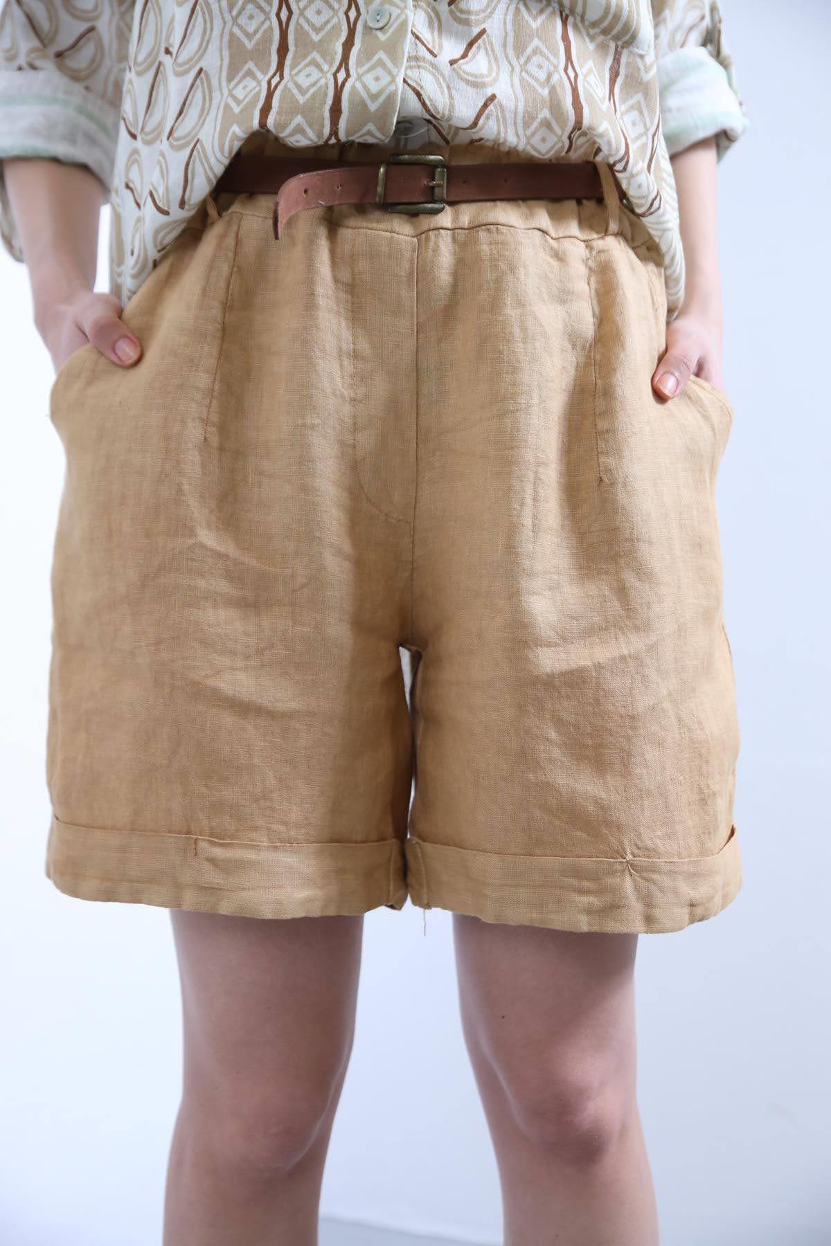  Camel Rengi Keten Şort