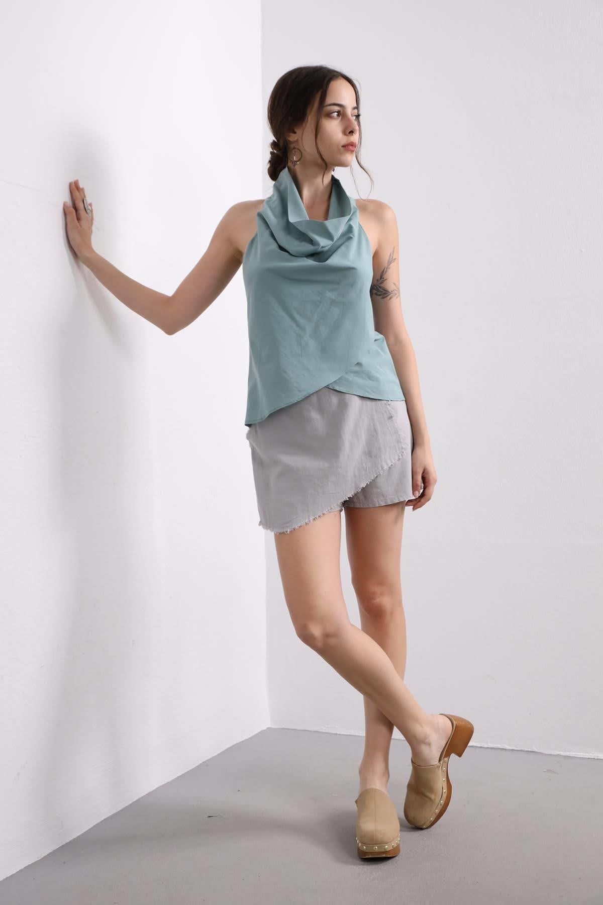 Gri Kapaklı Saçaklı Şort - Şaman Butik Gri Kapaklı Saçaklı Şort