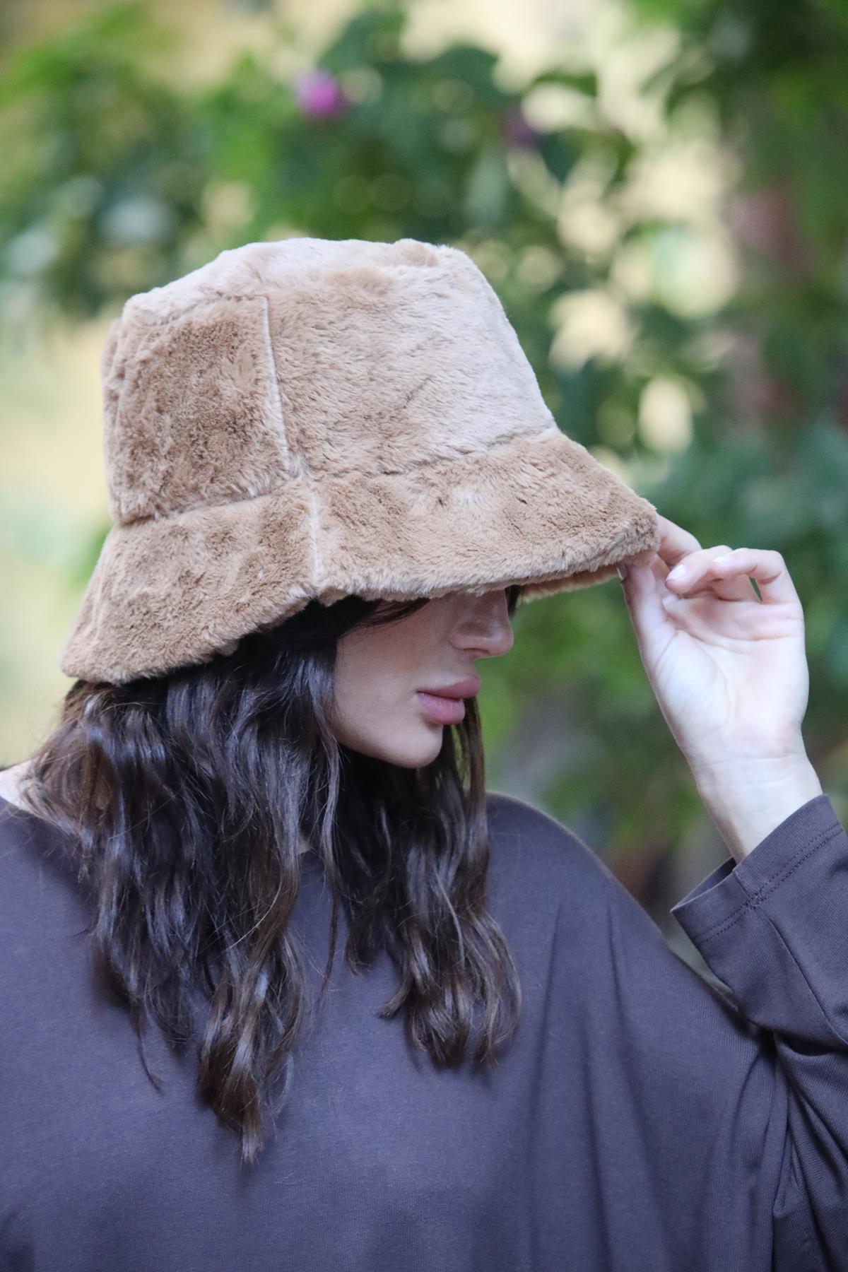 Sütlü Kahve Peluş Bucket Şapka
