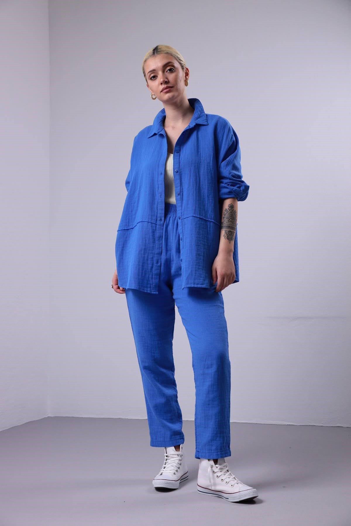  İndigo Mavi Gömlek ve Pantolon Takım