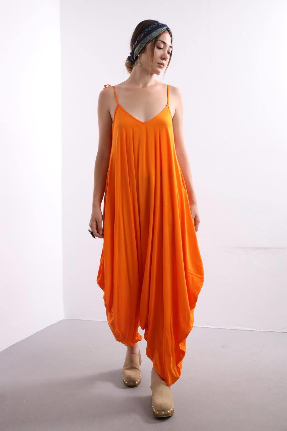 Turuncu Ponponlu Tulum - Şaman Butik - Bohem Giyim ve Aksesuar | Kadın & Erkek Turuncu Ponponlu Tulum