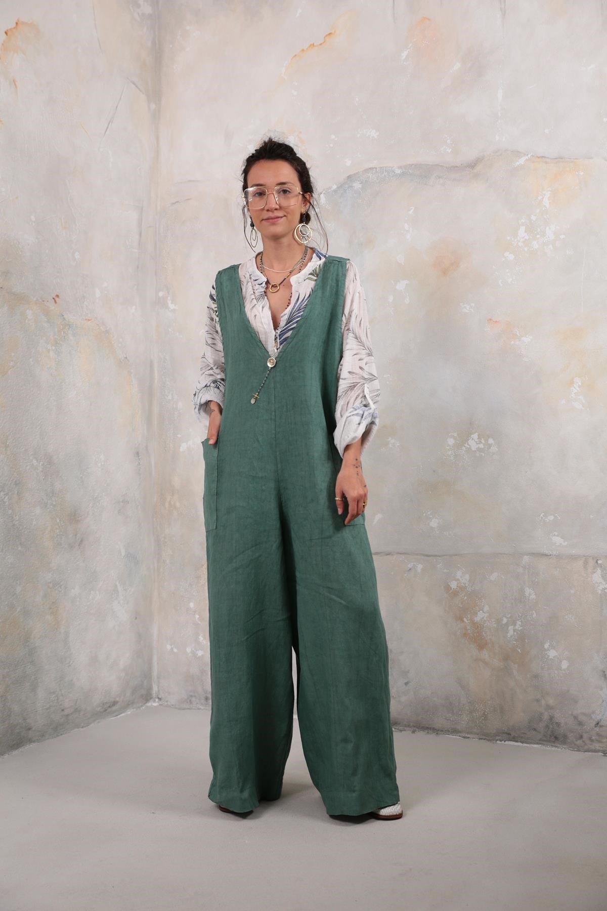 Yeşil Sırttan Bağlamalı Keten Tulum - Şaman Butik Yeşil Sırttan Bağlamalı Keten Tulum