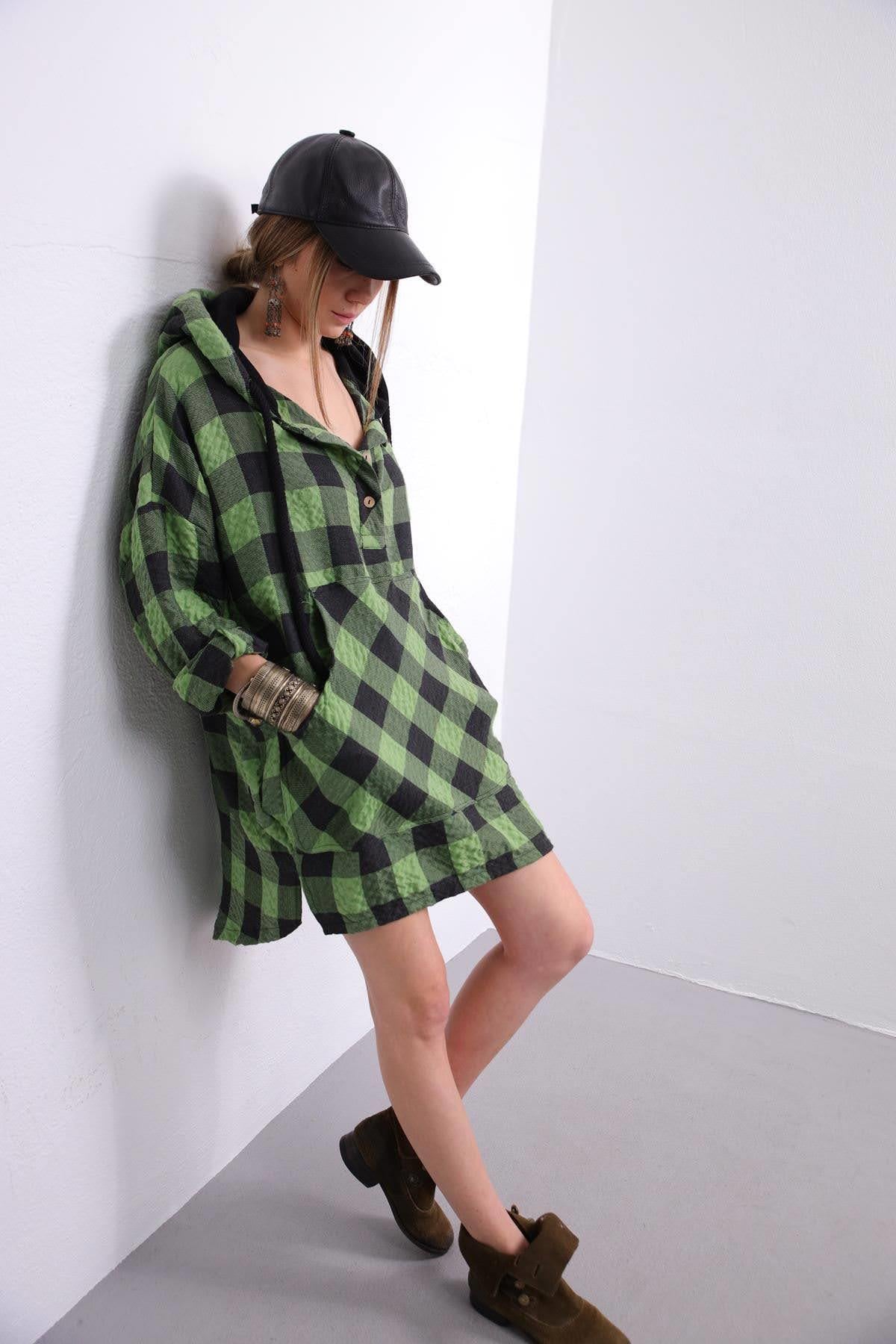 Yeşil Kapüşonlu Kendinden Kareli Tunik - Şaman Butik - Bohem Giyim ve Aksesuar | Kadın & Erkek Yeşil Kapüşonlu Kendinden Kareli Tunik