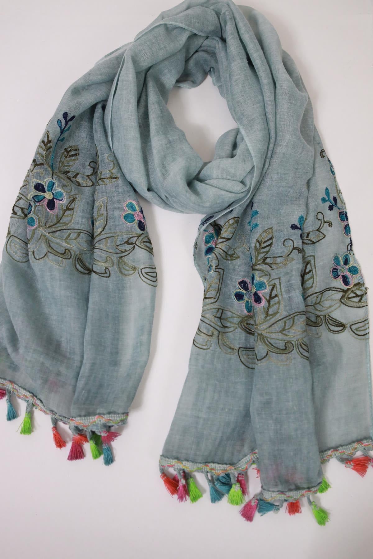 Turkuaz İşlemeli Püsküllü Şal