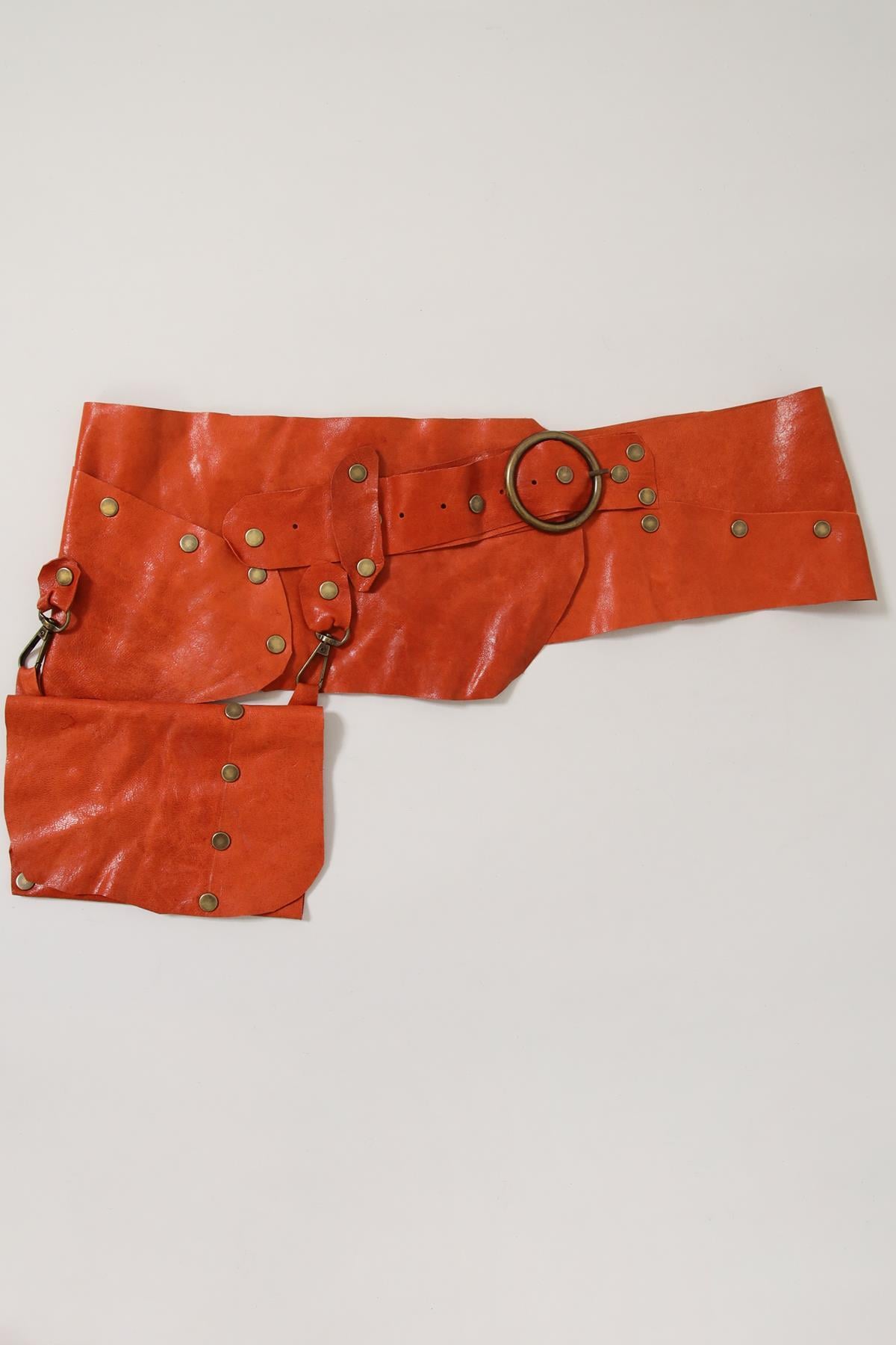 Turuncu Deri Cepli Kemer