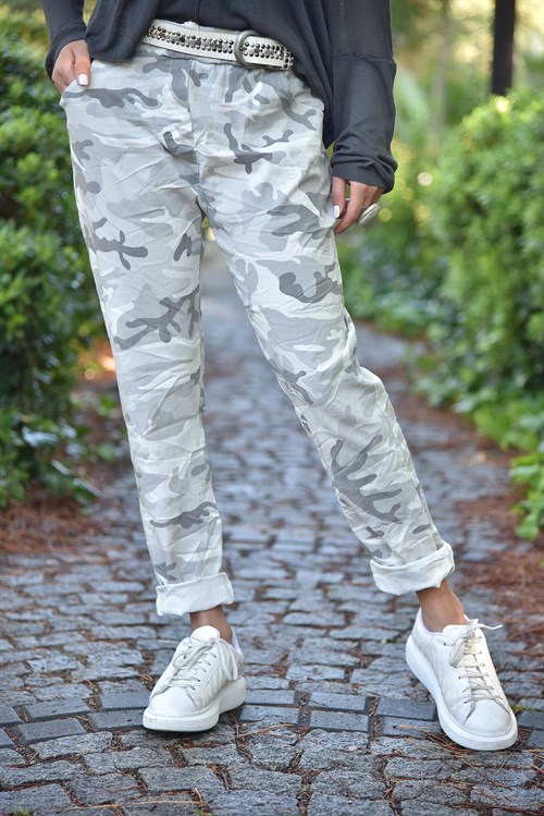 Beyaz Kamuflaj Desenli Cep Detaylı Pantolon - Şaman Butik - Bohem Giyim ve  Aksesuar | Kadın & Erkek
