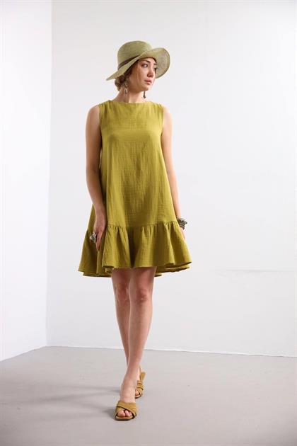  Yağ Yeşili Eteği Fırfırlı Kolsuz Elbise