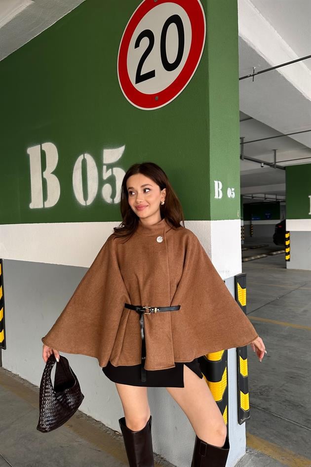 Gold Pul Düğmeli Kemerli Panço Taba