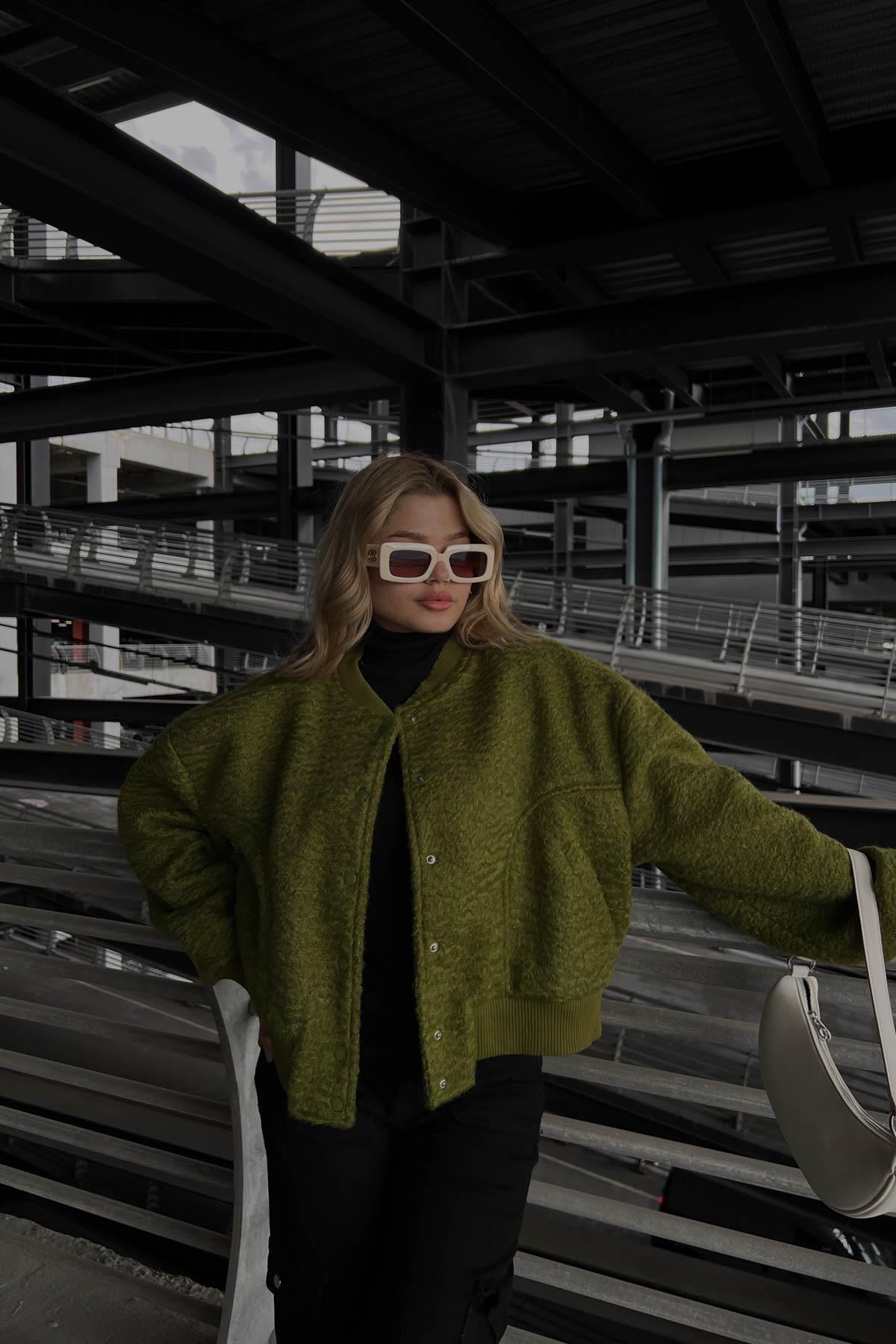Oversize Crop Buklet ceket Yeşil