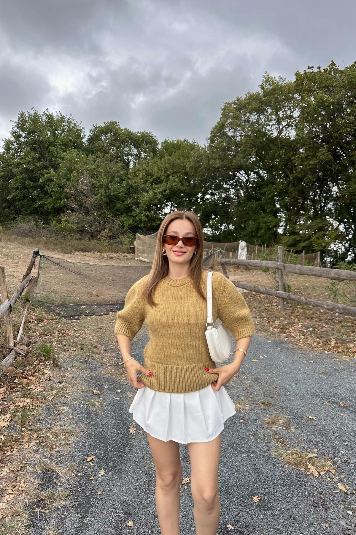 Kısa Kol Triko Kazak Yağ Yeşili