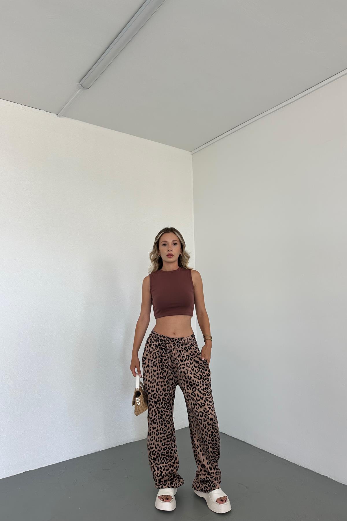 Bağcıklı Leopar Pantolon Koyu Bej