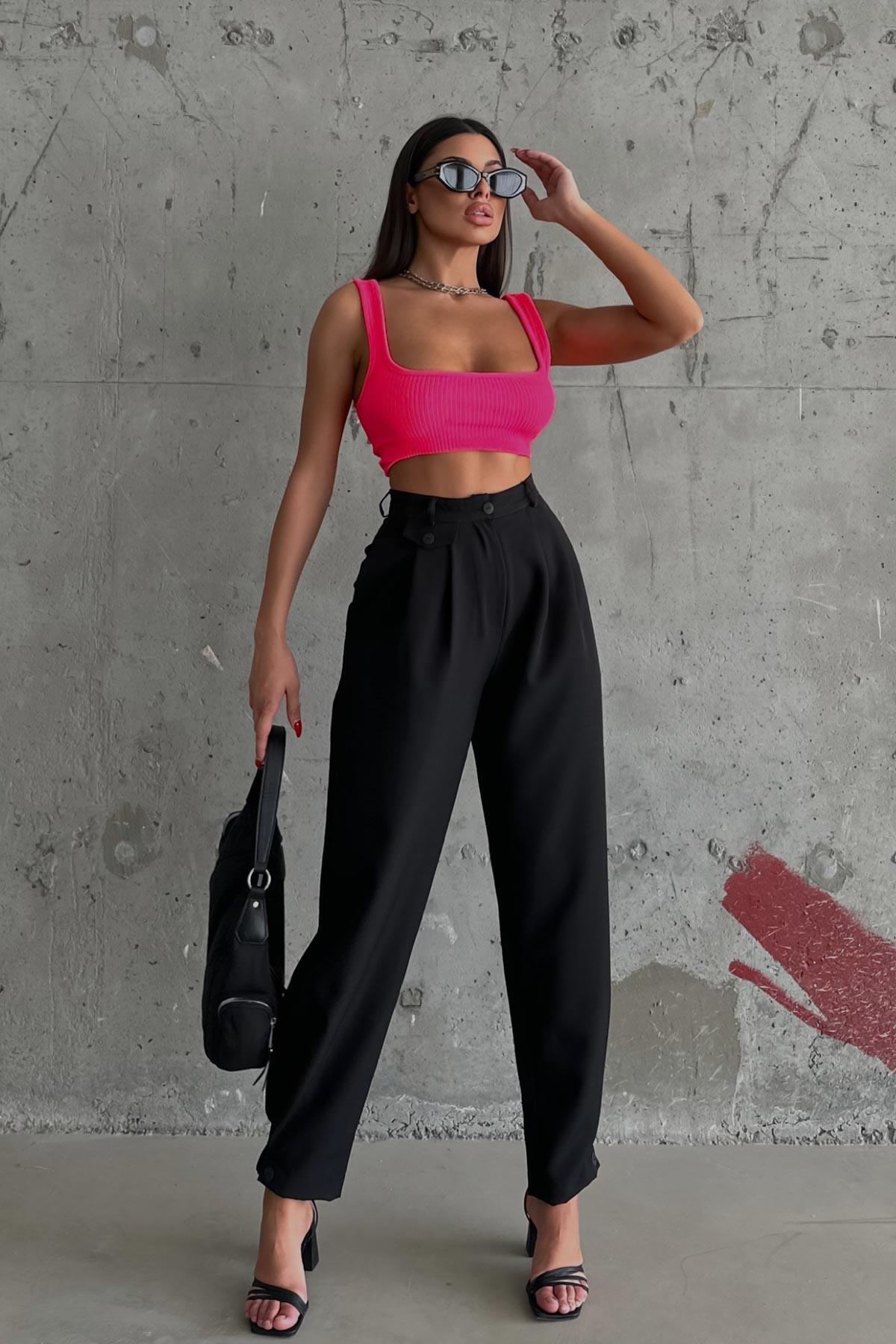 Paça Düğmeli Pileli Havuç Pantolon Siyah