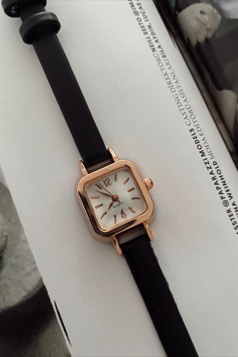 Makaron Vintage Saat Siyah · 2
