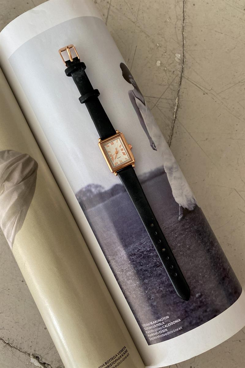 Roma Rakamlı Edith Vintage Saat Siyah