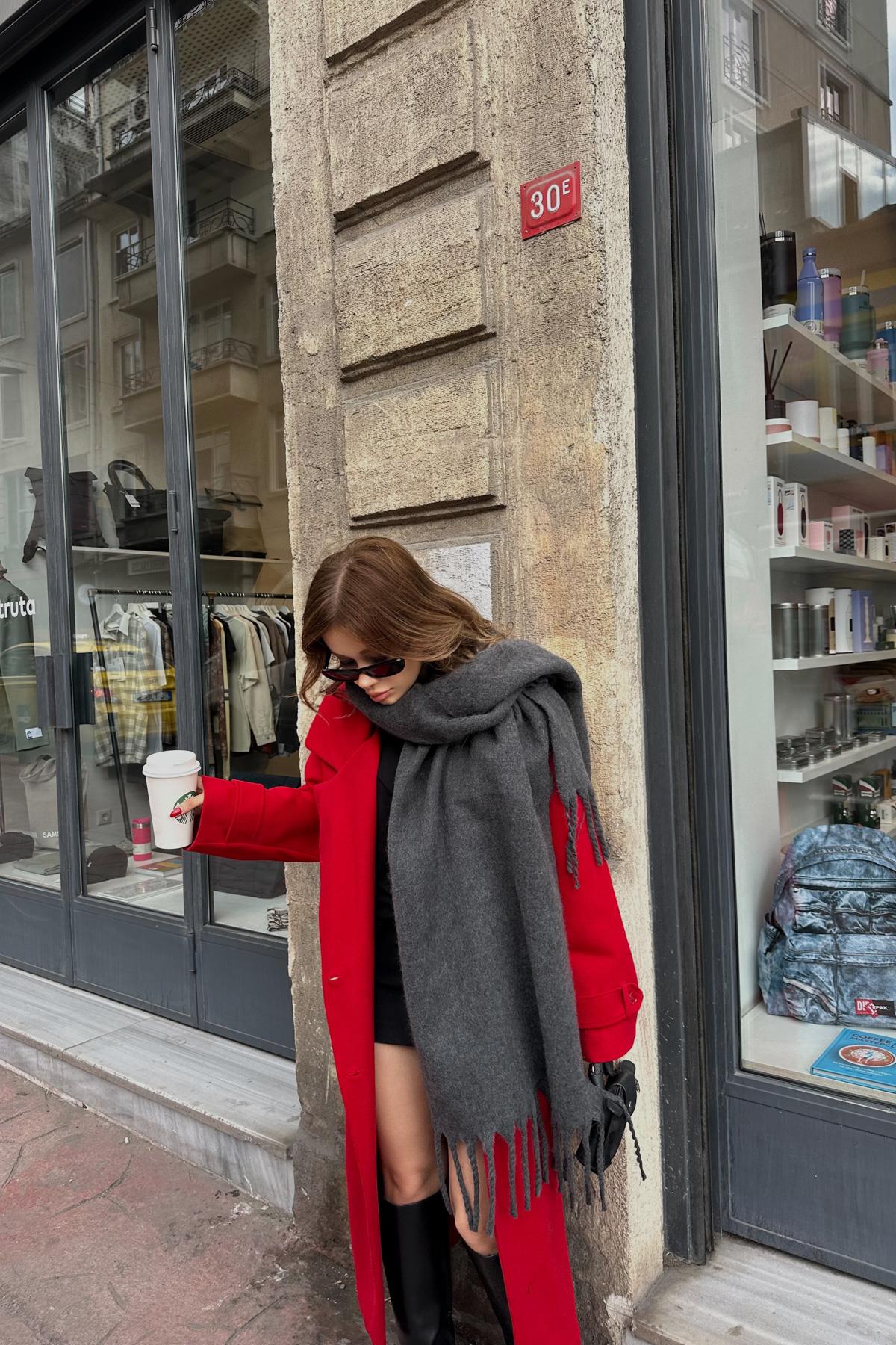 Püsküllü Şal Atkı Antrasit