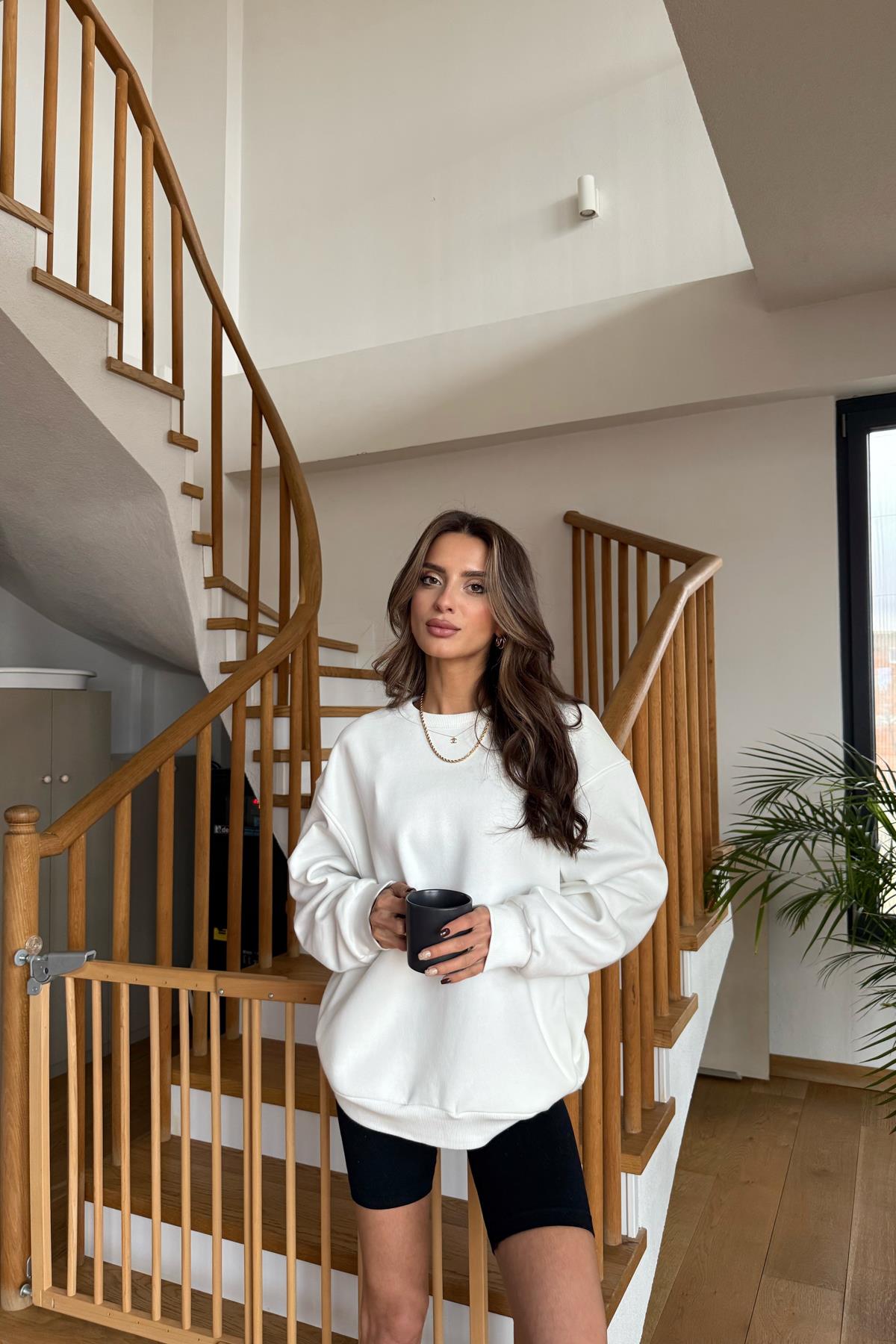 Omuz Dikişli Oversize Sweatshirt Ekru