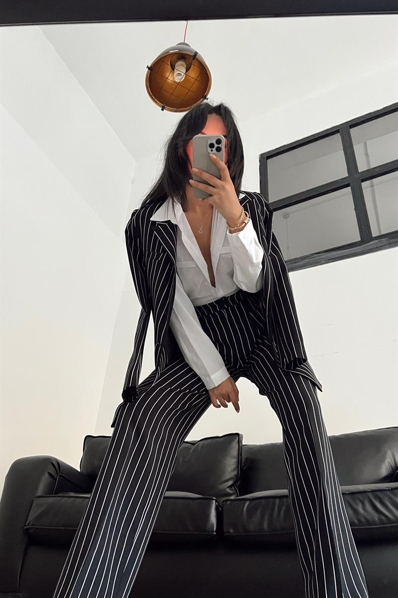 Derin Çizgili Blazer Takım Siyah · 3