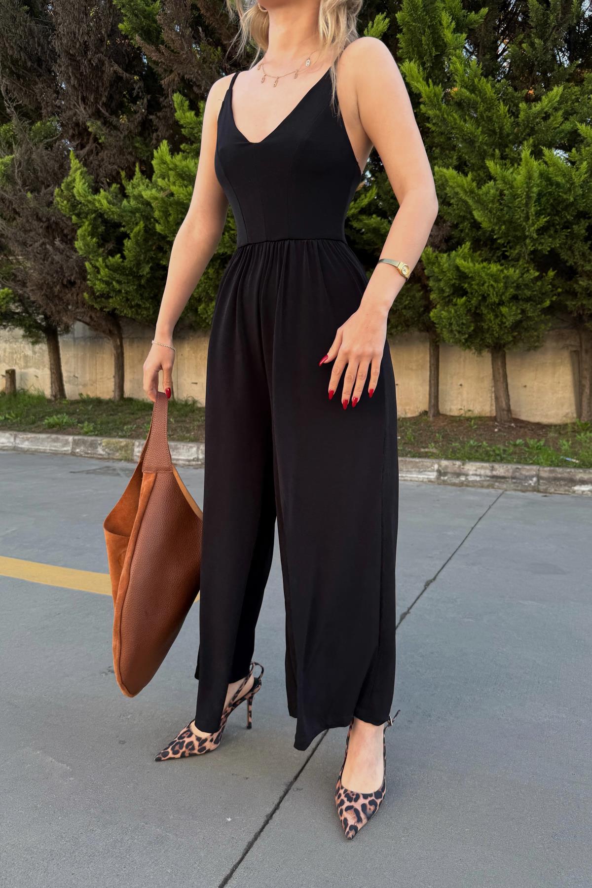 Sırtı Çapraz Tulum Siyah