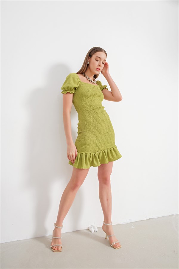 Gipe Detay Volanlı Elbise Fıstık Yeşili