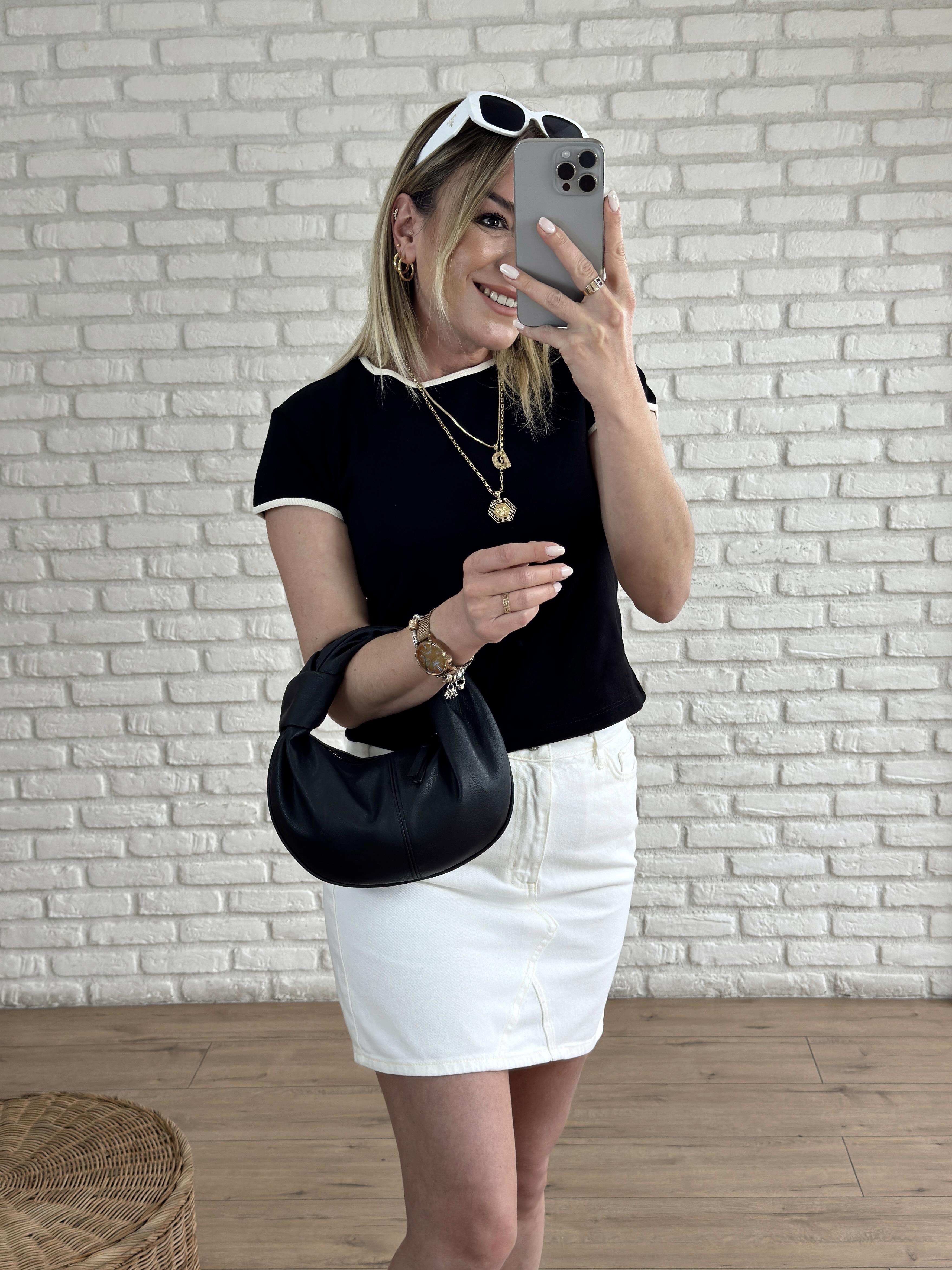 Biye Detaylı Basic Tshirt SİYAH