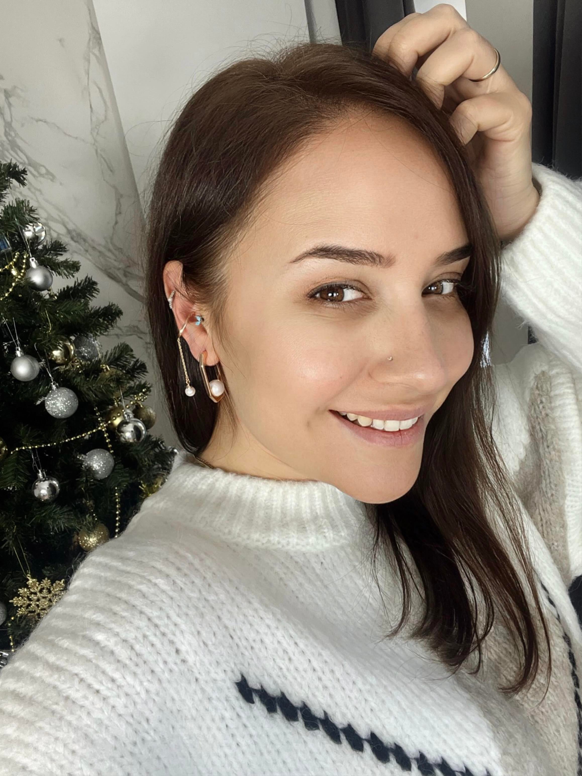 İncili Oval Küpe ROSE