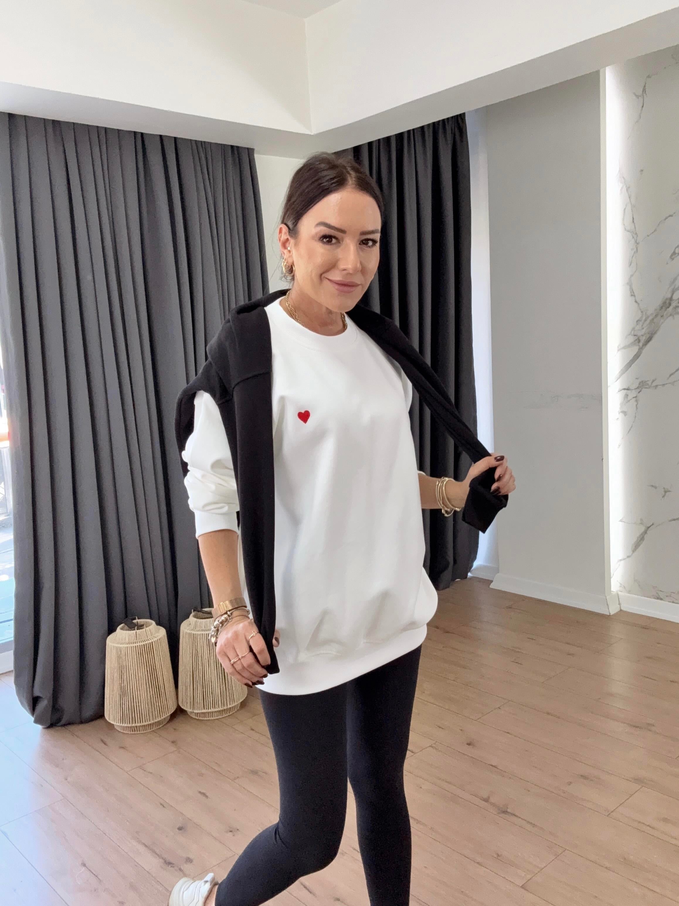 Kalp Nakışlı Sweat EKRU