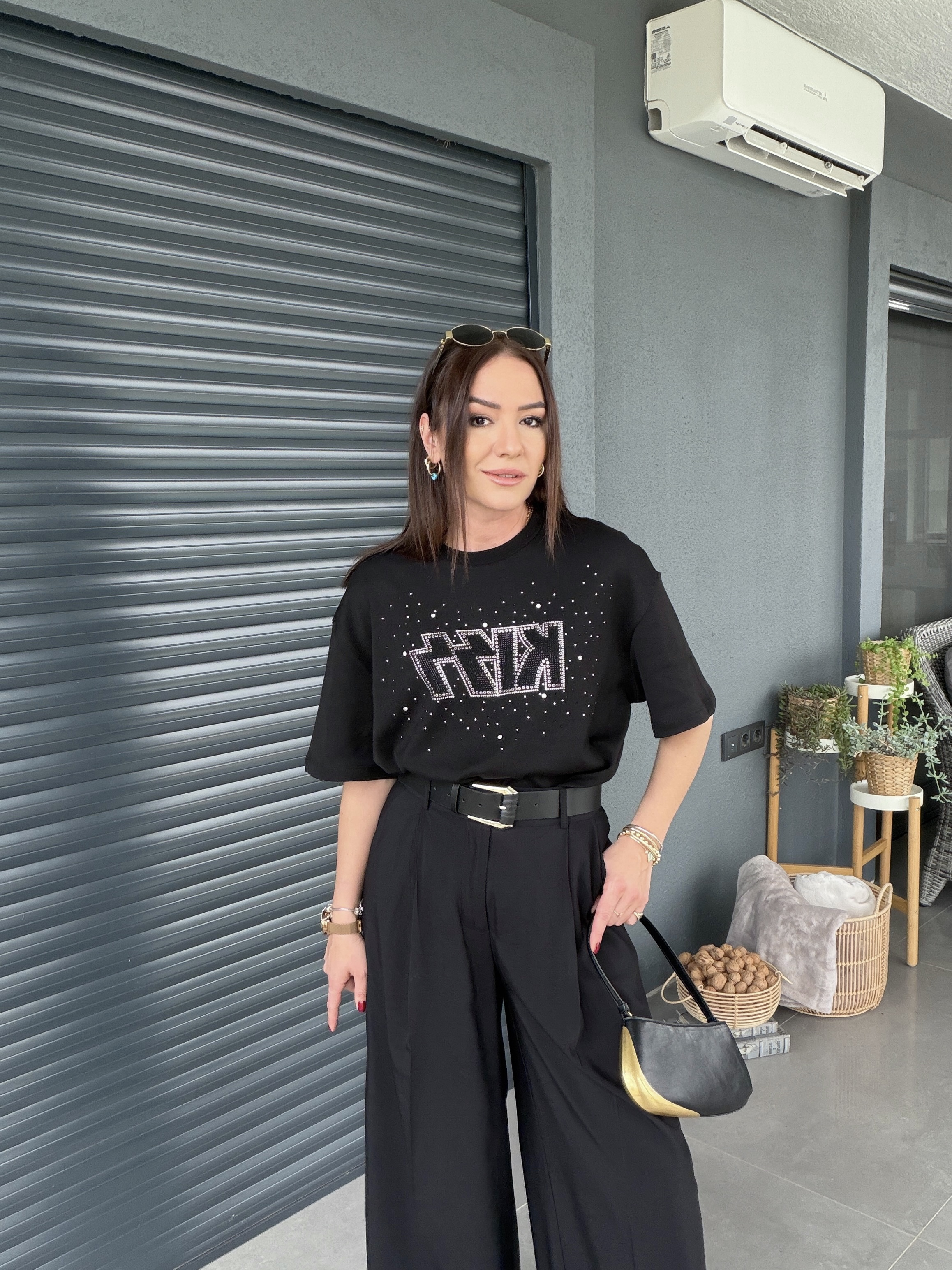 Kiss Taşlı Tshirt SİYAH