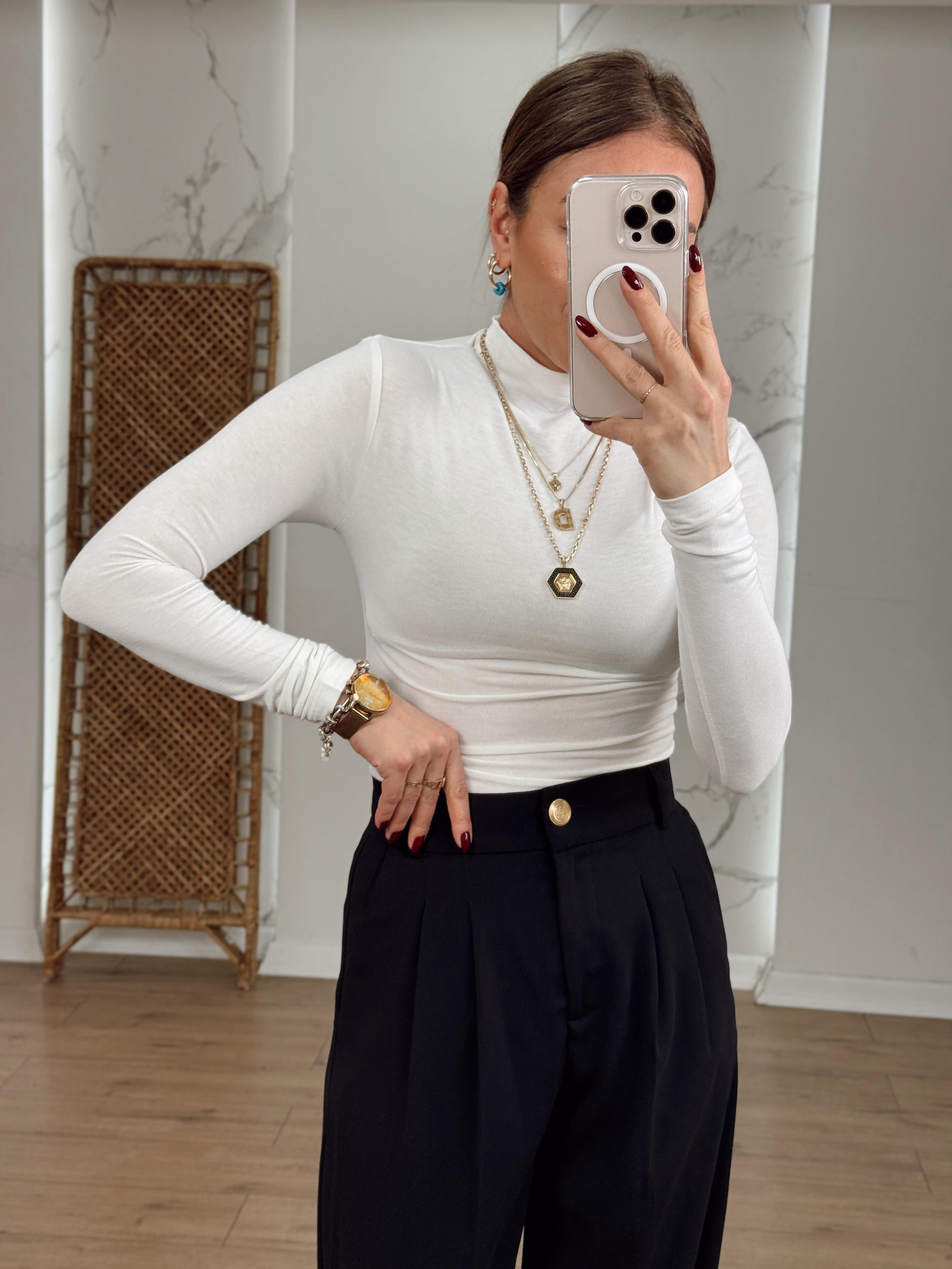 Omuzu Ve Yanı Büzgülü Yarım Balıkçı Yaka Body EKRU