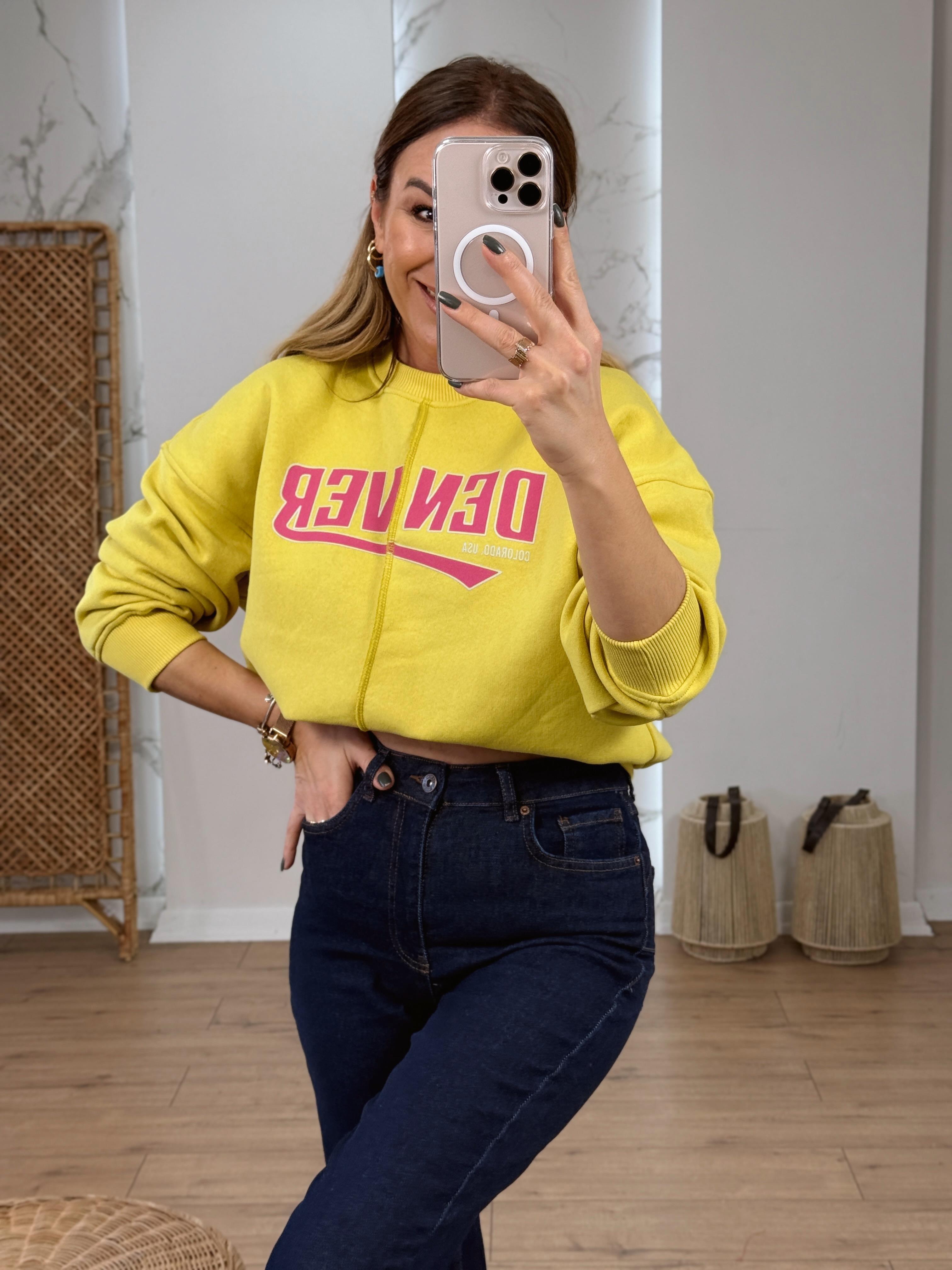 Önü Dikişli Yazı Detaylı Şardonlu Sweat SARI