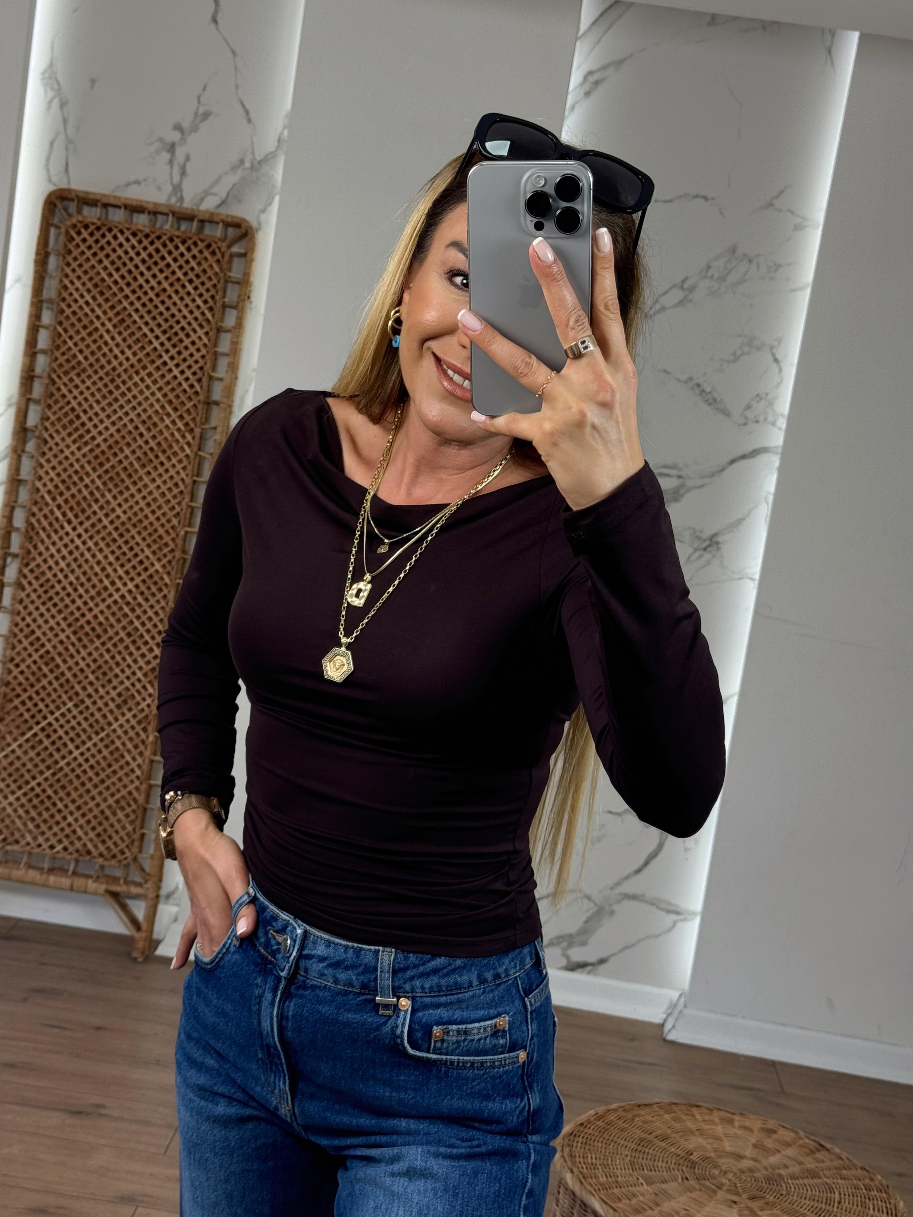 Yanları Büzgülü Kayık Yaka Uzun Kollu Body KAHVE
