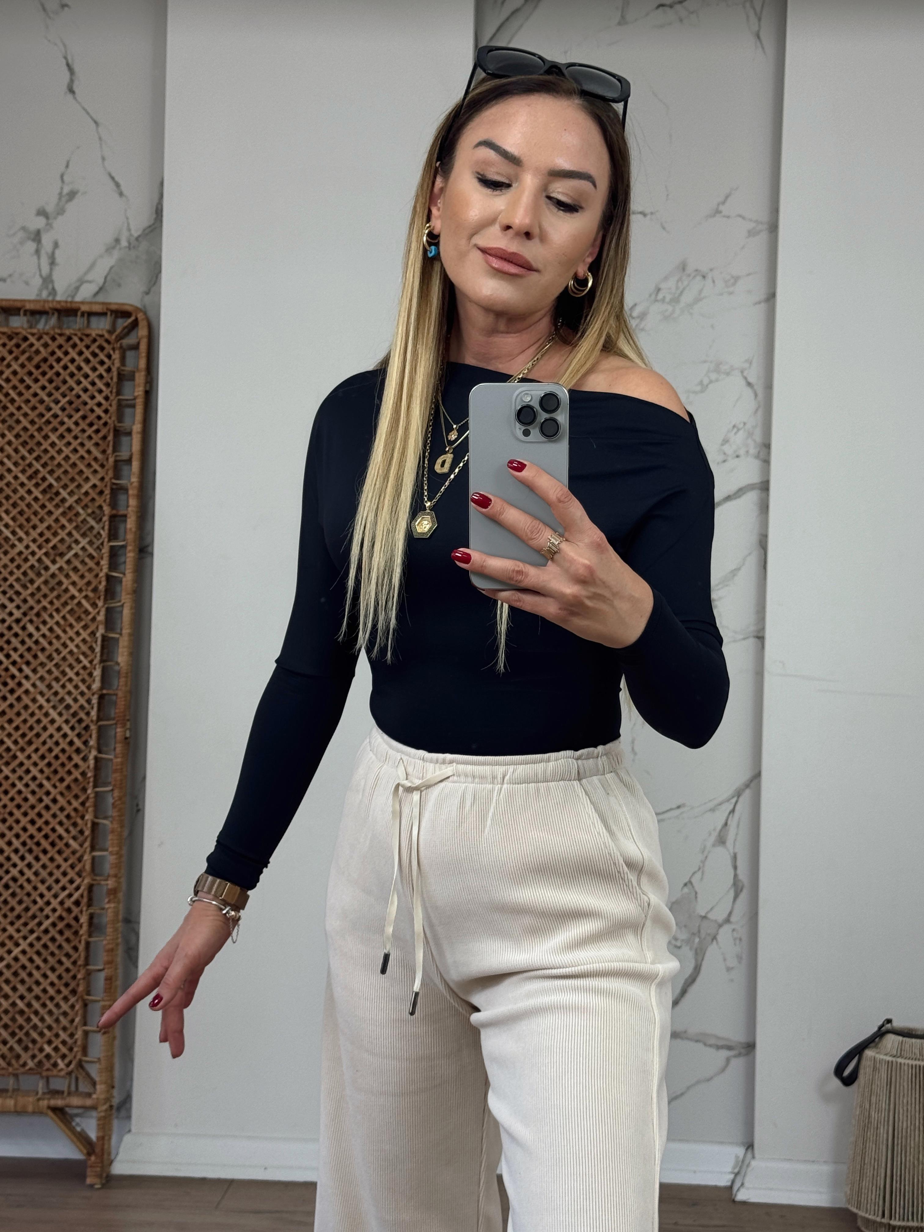 Asimetrik Uzun Kollu Body SİYAH