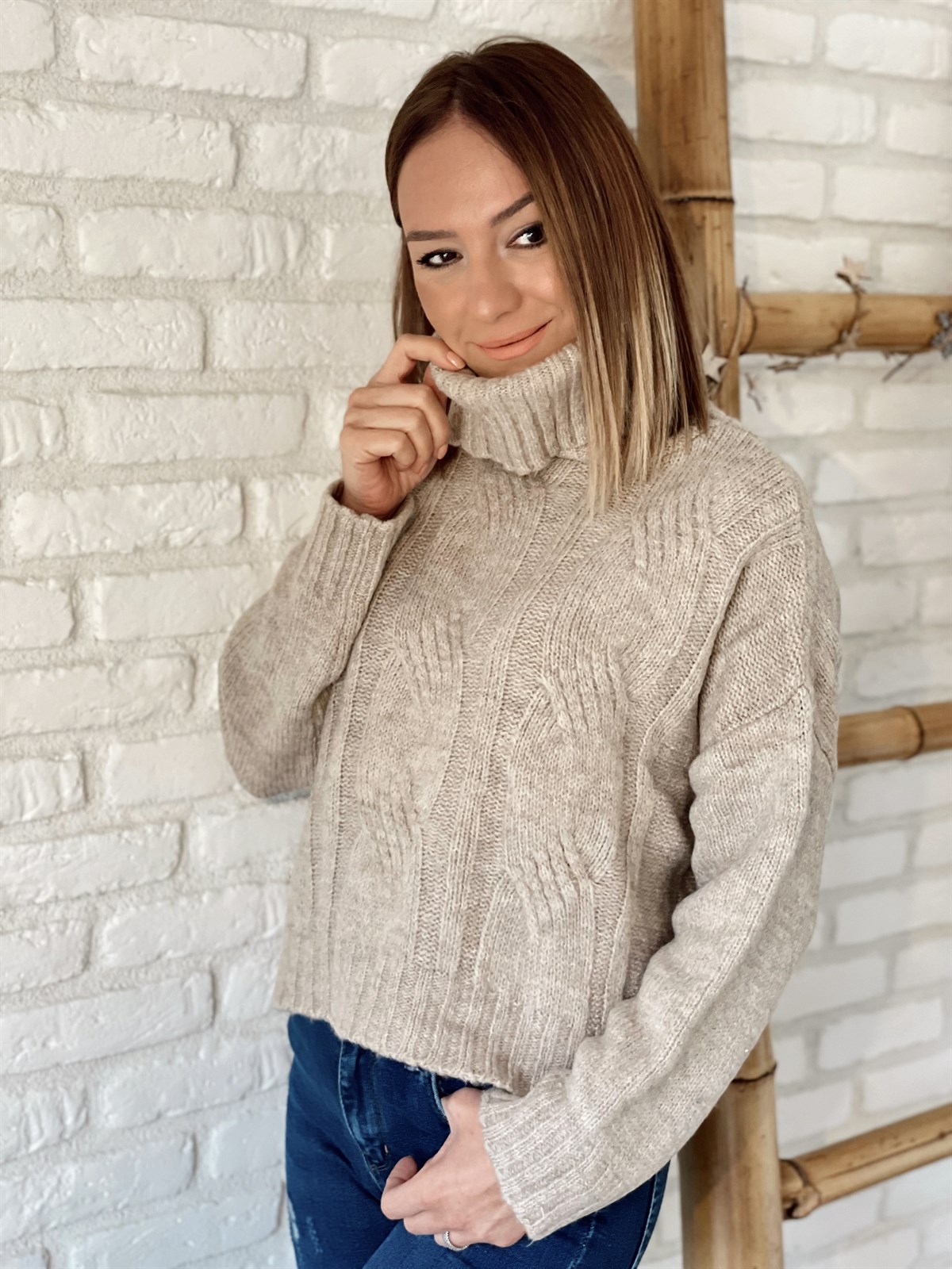 Balıkçı Yaka Triko Kazak Taş