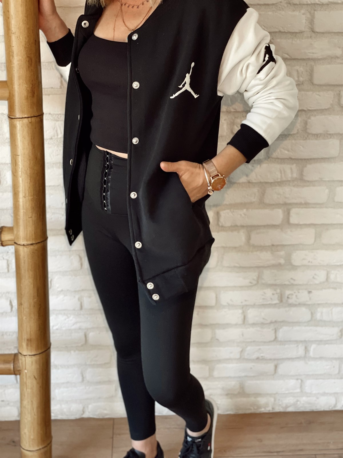 Beli Kancalı Çelik Tayt