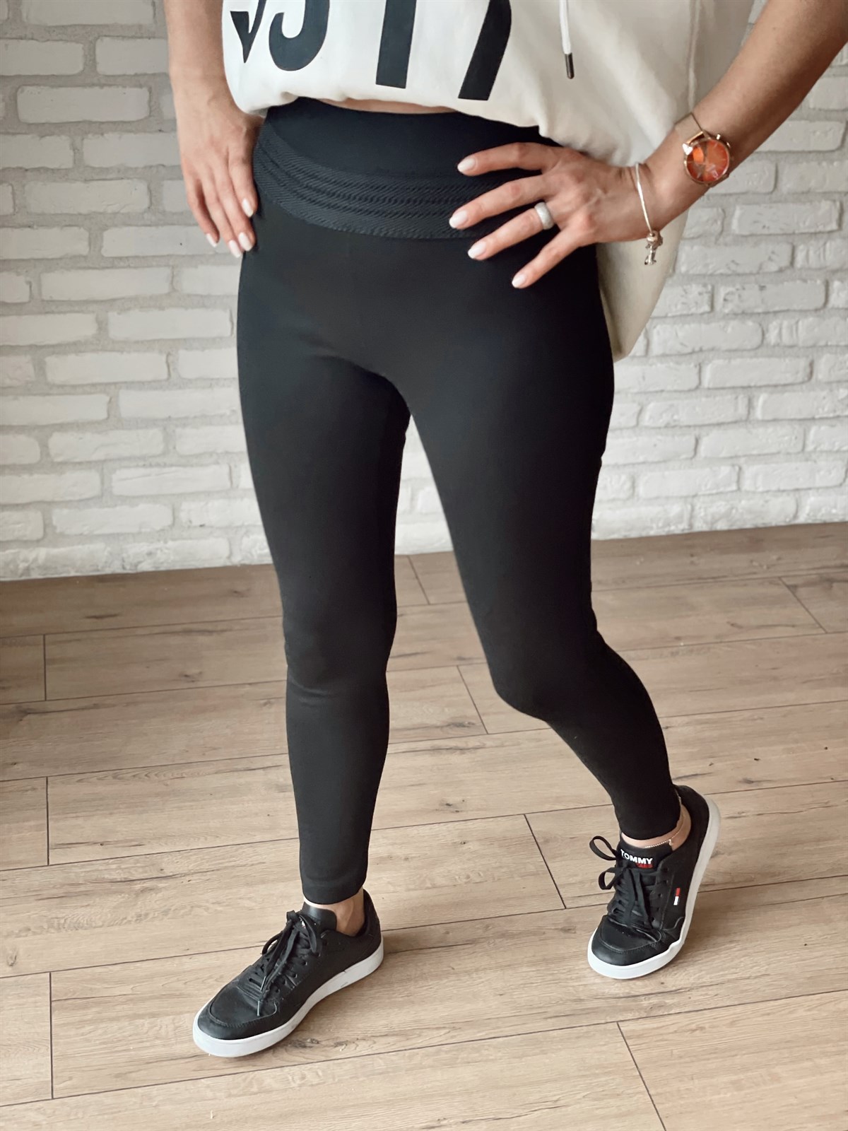 Beli Lastikli Çelik Tayt 