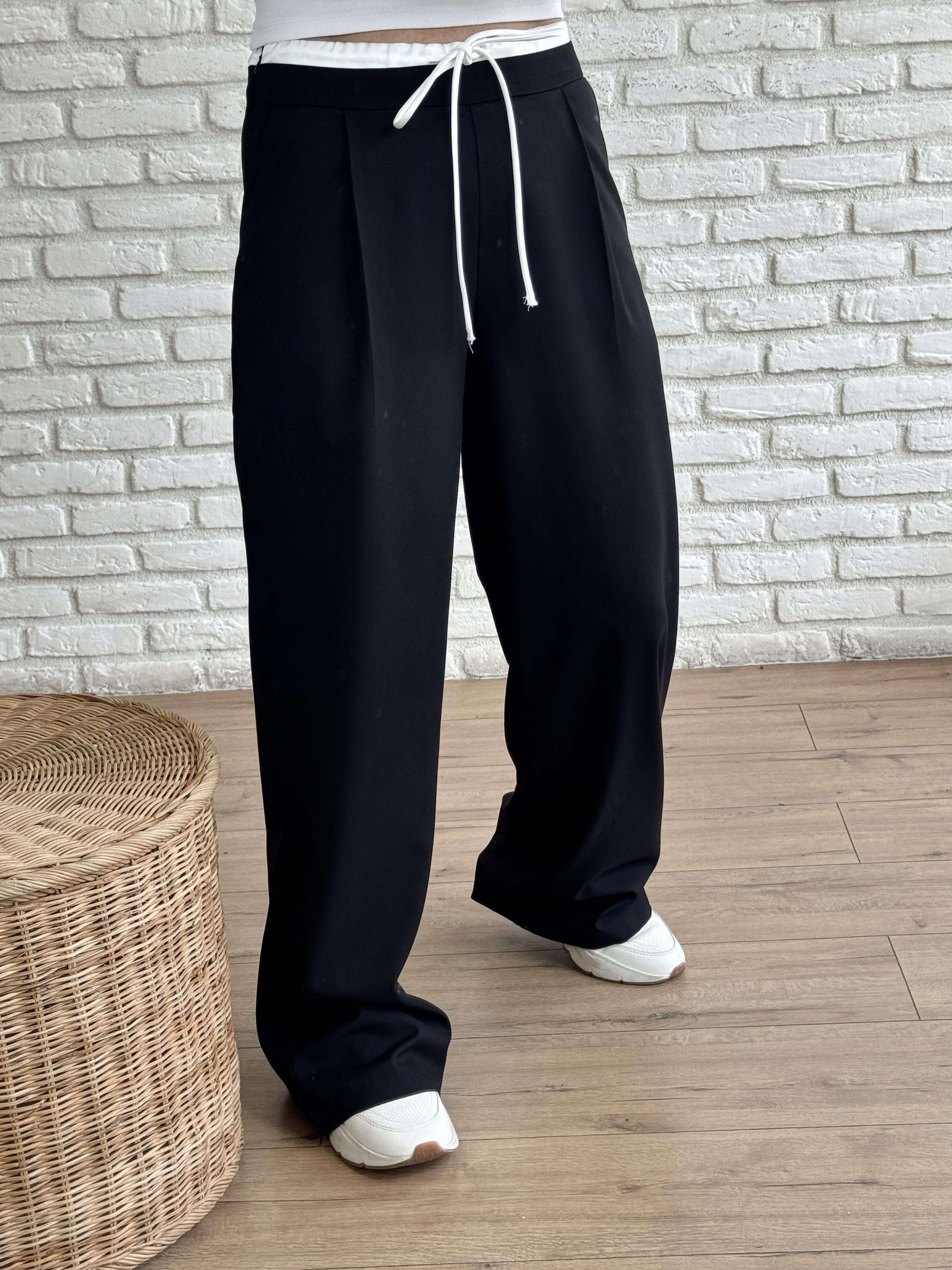 Beli Saten Detaylı Bağcıklı Pantolon SİYAH