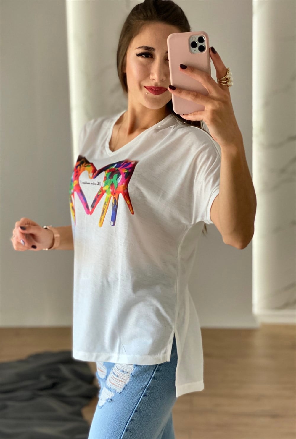 Beyaz El Baskılı Tişört