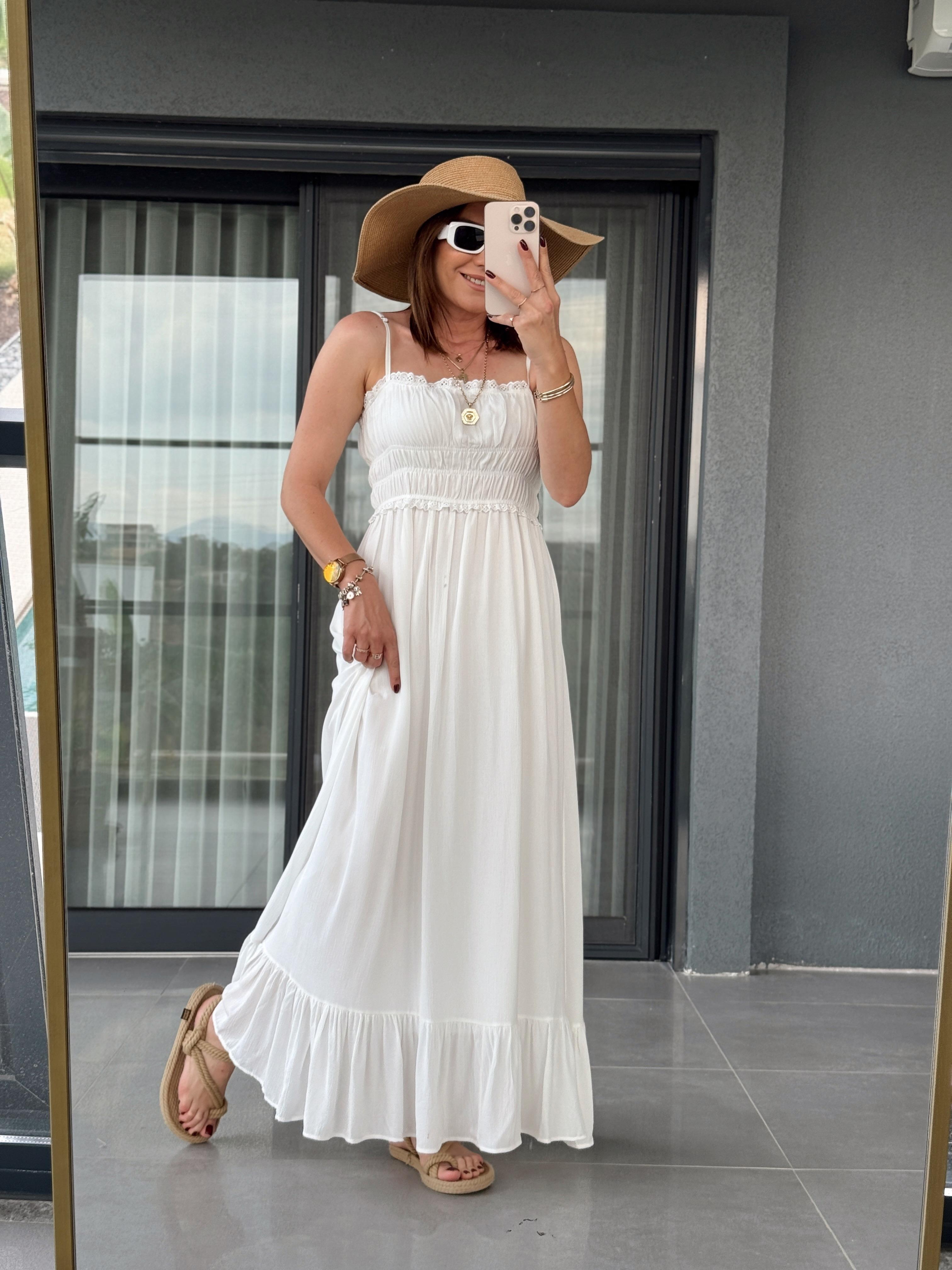 Dantel İşlemeli Önü Lastikli Elbise EKRU