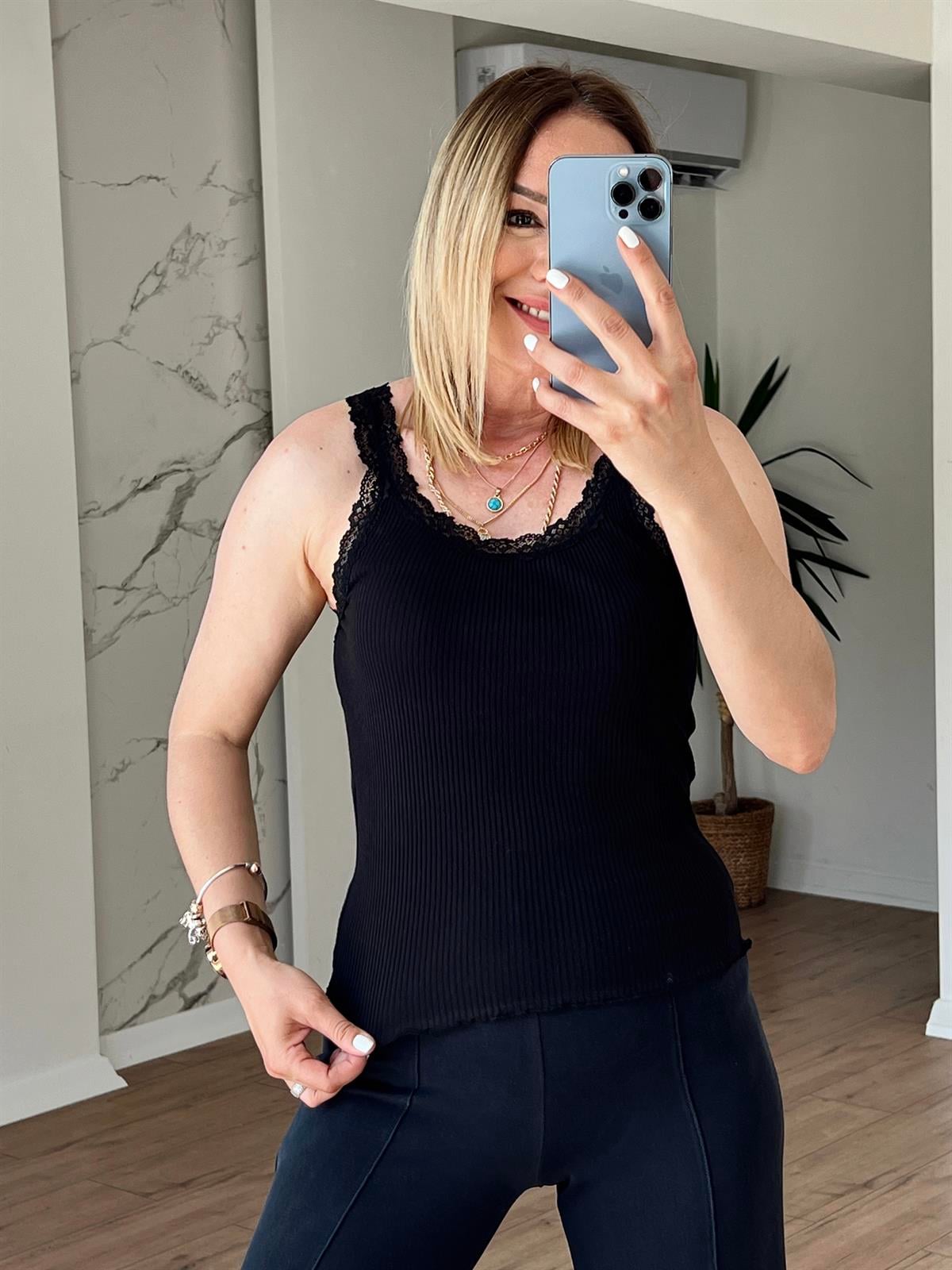 Dantelli Atlet SİYAH