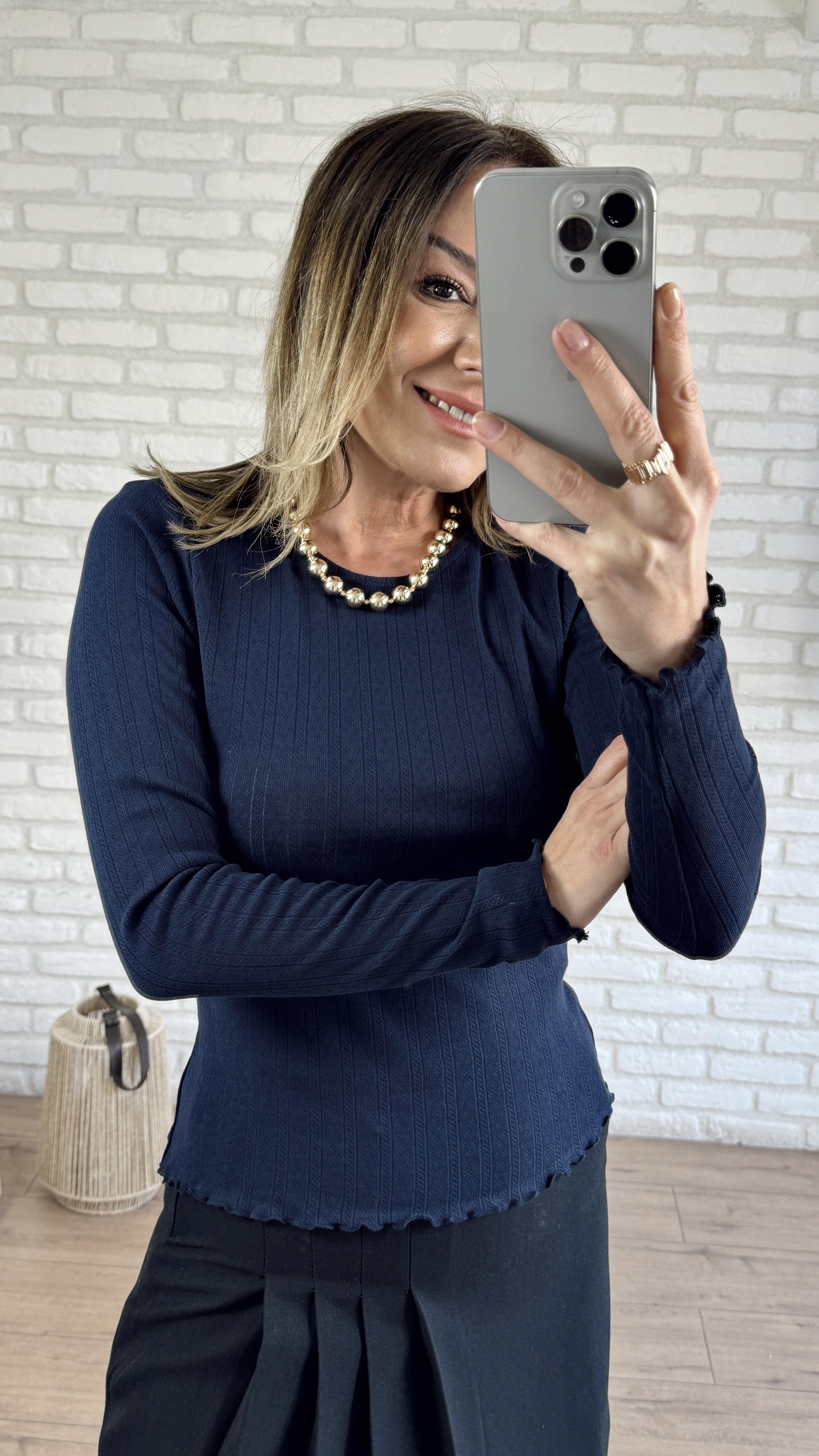 Delikli Jakarlı Bluz LACİVERT