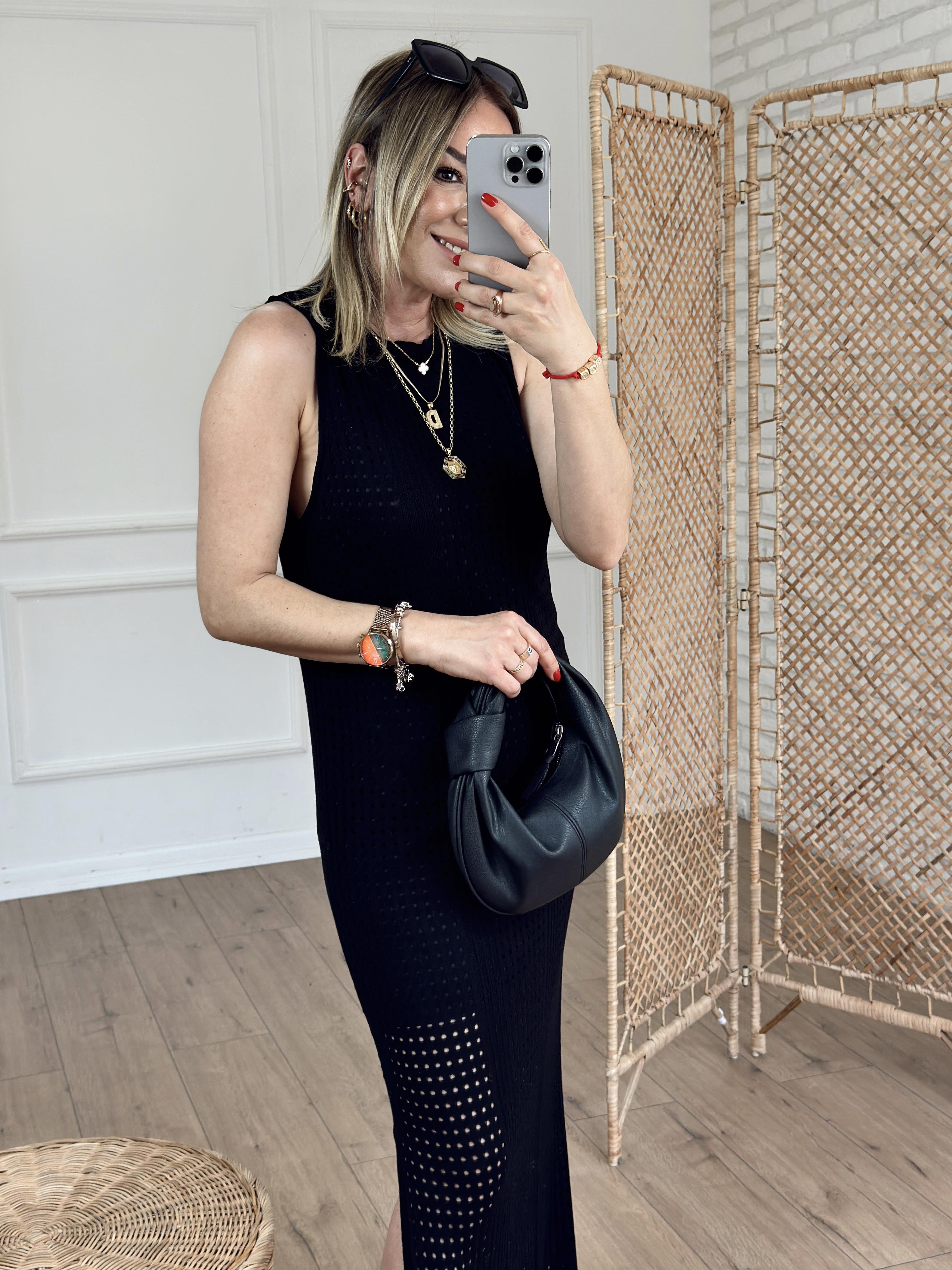 Delikli Yırtmaçlı Triko Elbise SİYAH