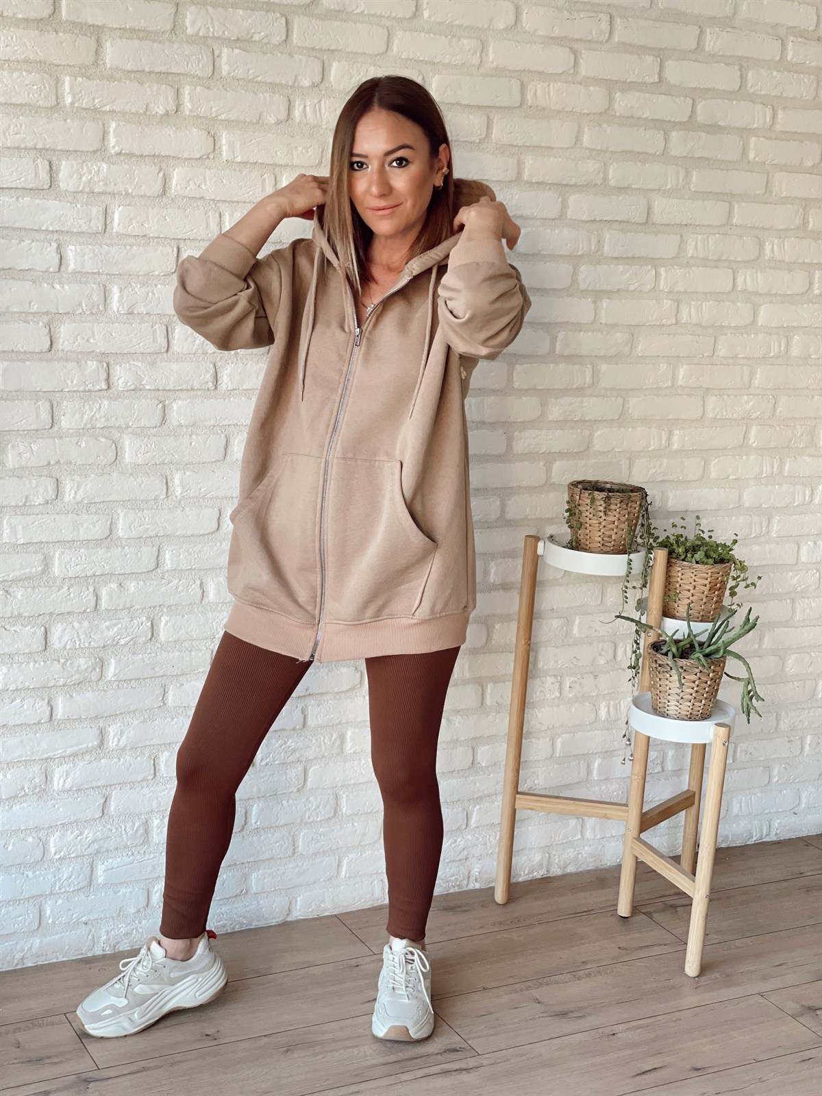 Fermuarlı Basic Sweatshırt Bej