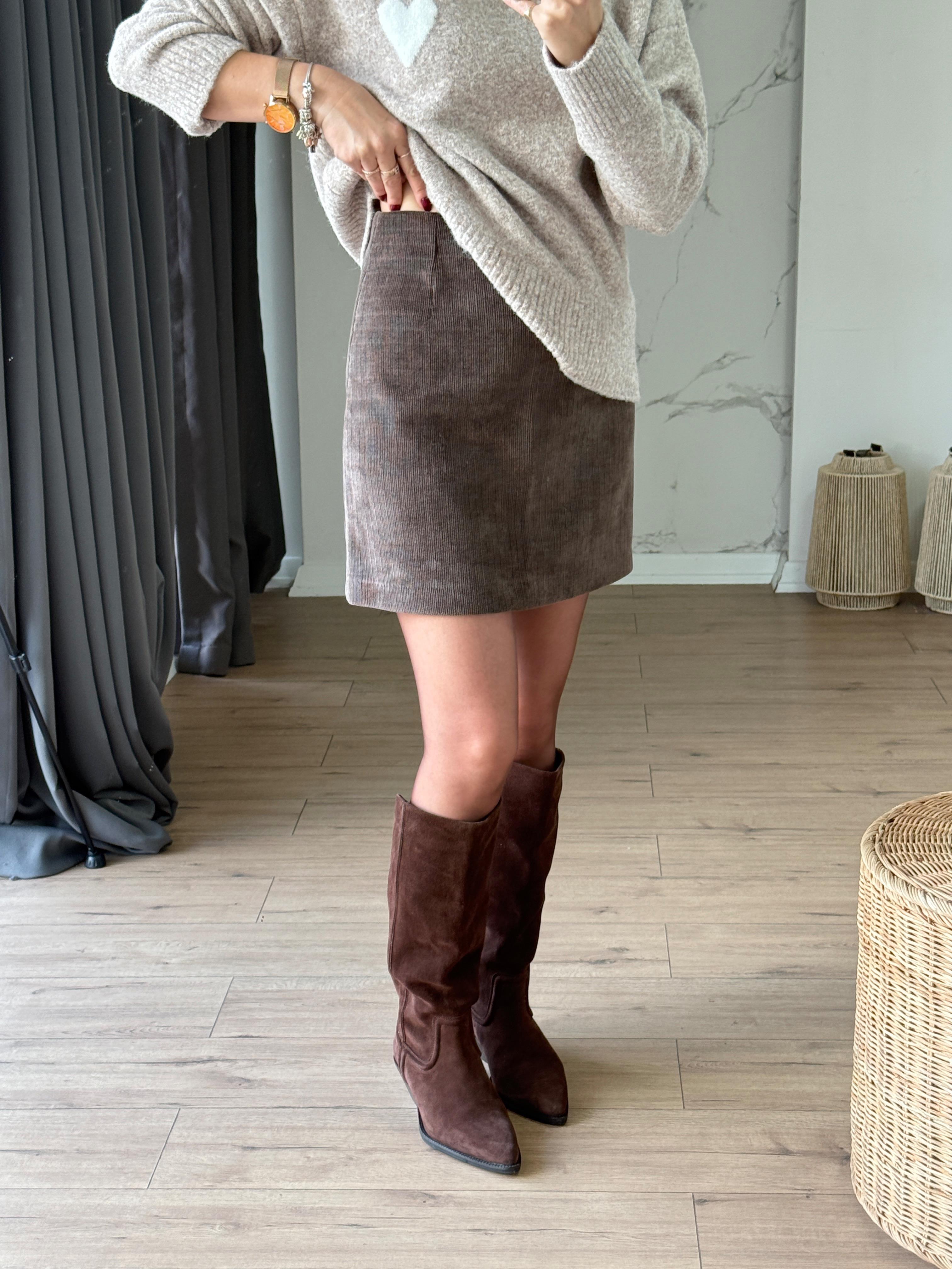 Ribbed Velvet Skirt with Side Zipper Brown