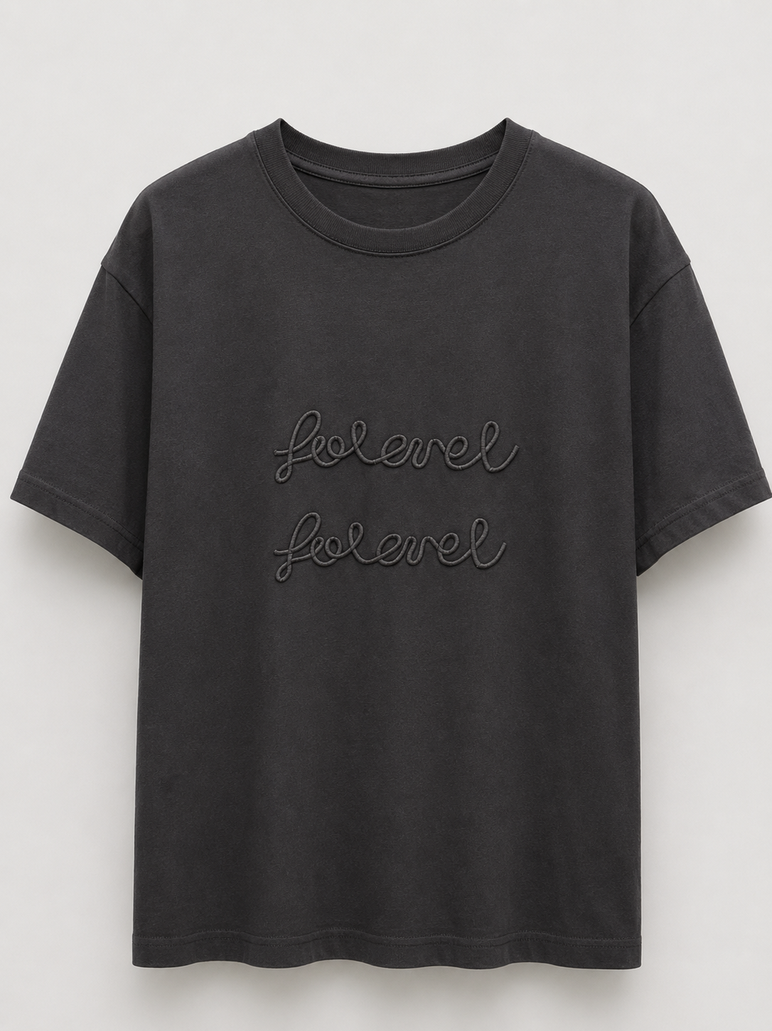 Kabartma Nakışlı Tshirt SİYAH