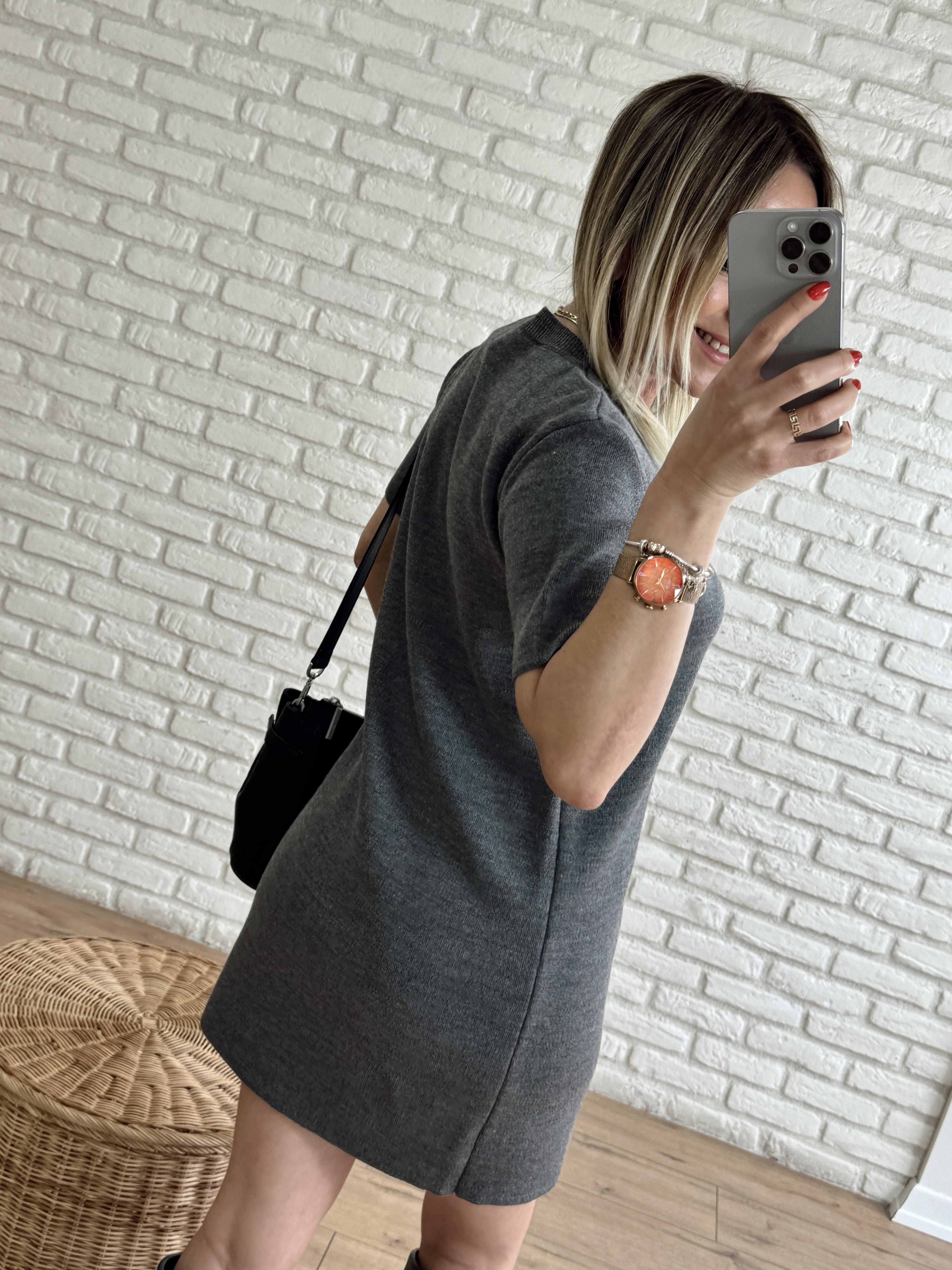 Kısa Kollu Bisiklet Yaka Triko Elbise GRİ