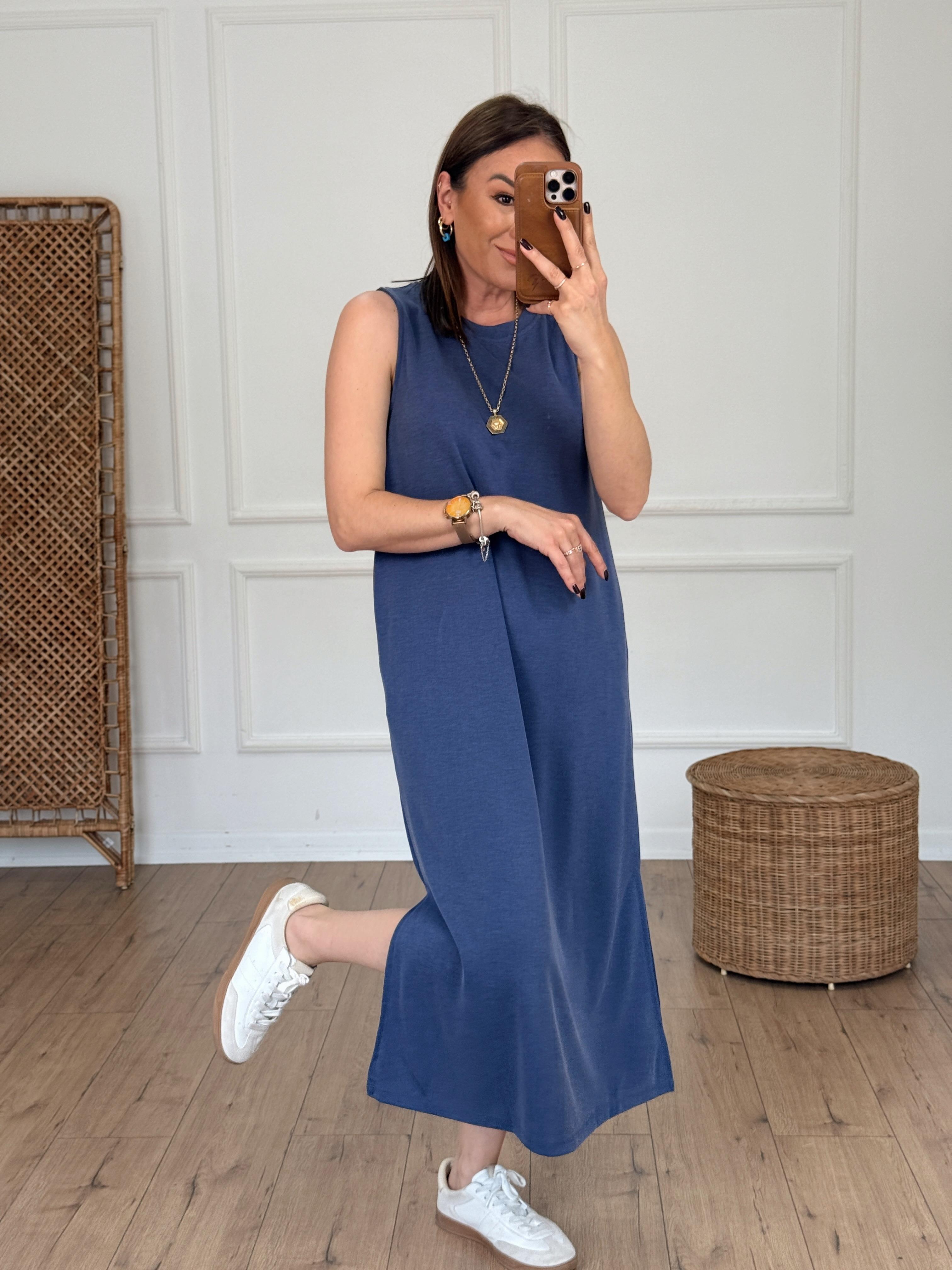 Kolsuz Cep Detaylı Modal Elbise İNDİGO