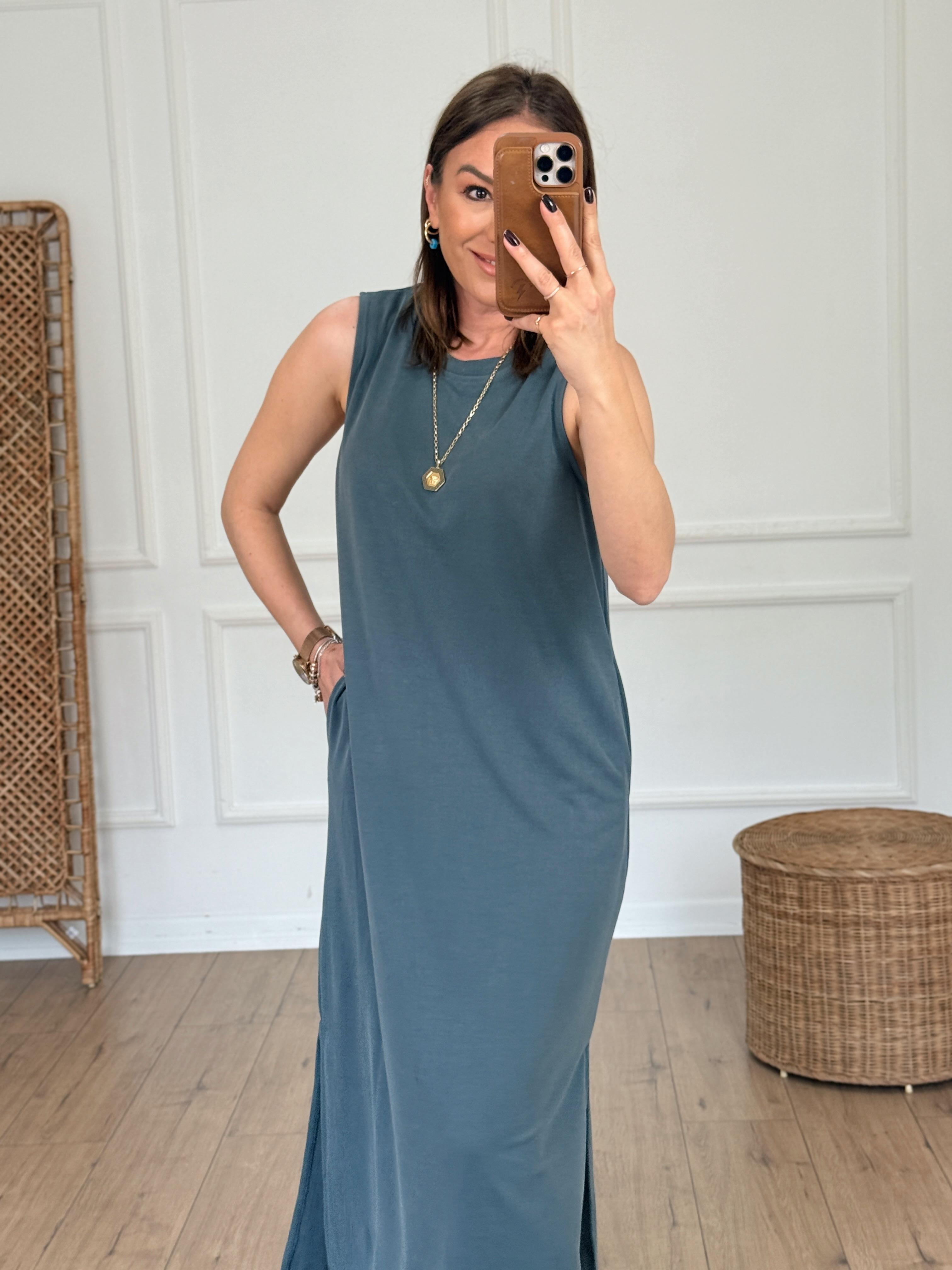 Kolsuz Cep Detaylı Modal Elbise YEŞİL