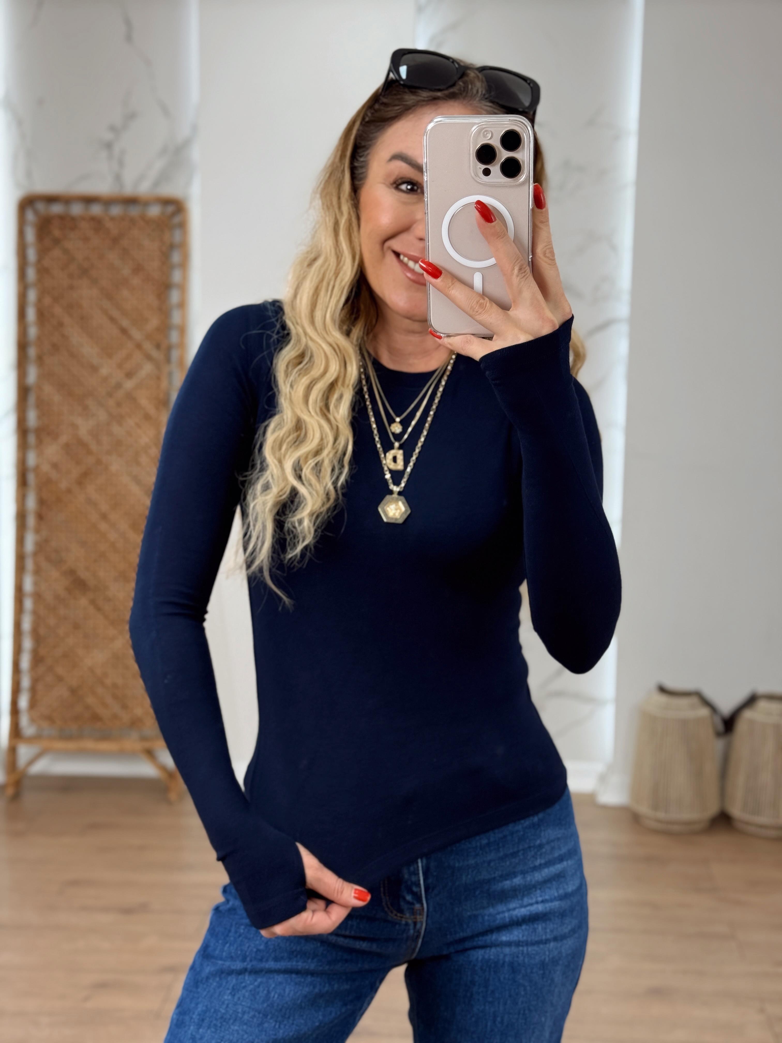 Kolu Yırtmaç Detaylı Body LACİVERT